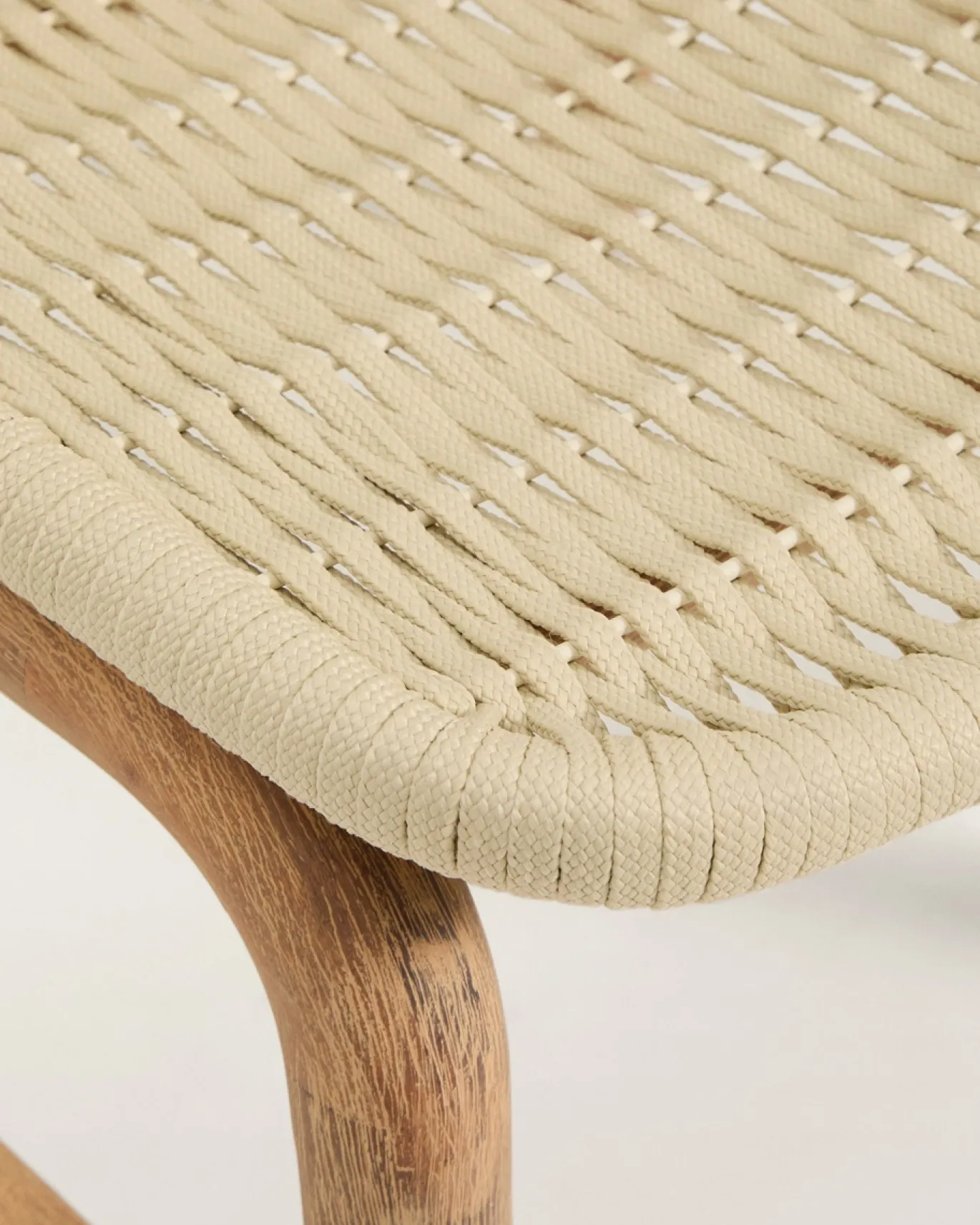 Kave Home Tuinstoel Alipa Acaciahout Beige
