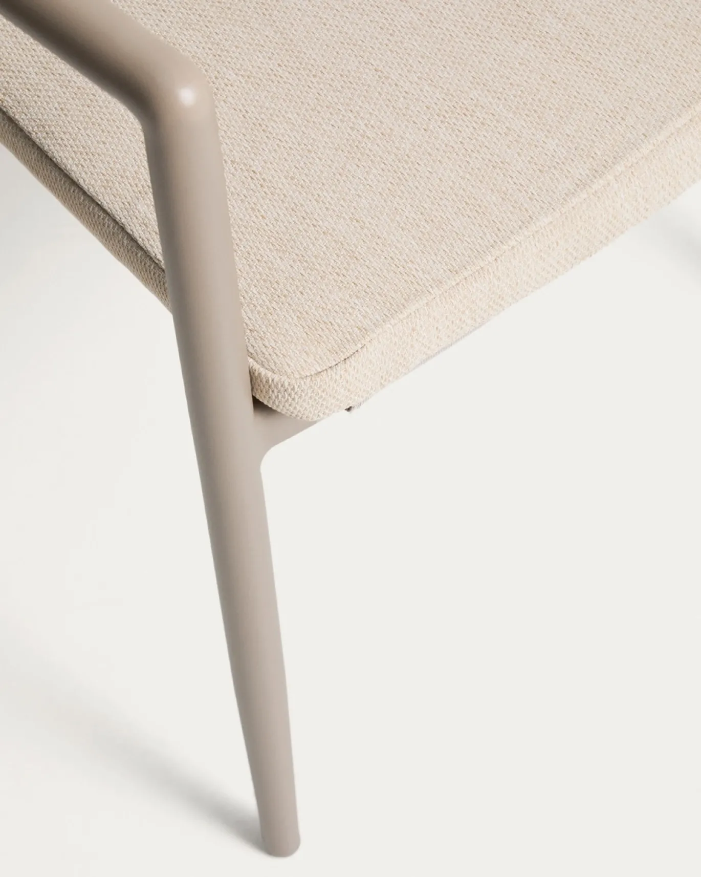 Kave Home Tuinstoel Argasi Stapelbaar Taupe Touw