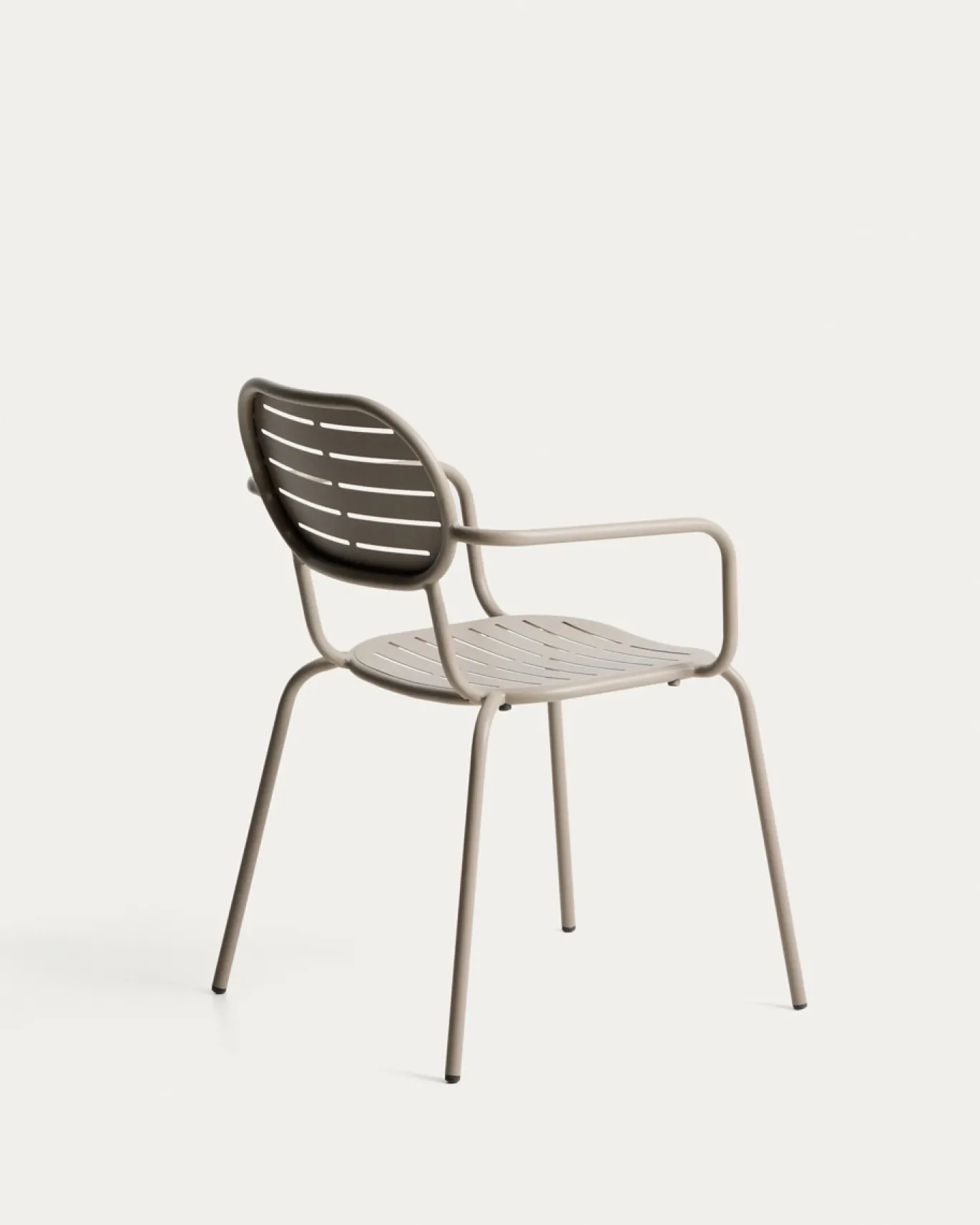 Kave Home Tuinstoel Brai met Armleuning Taupe