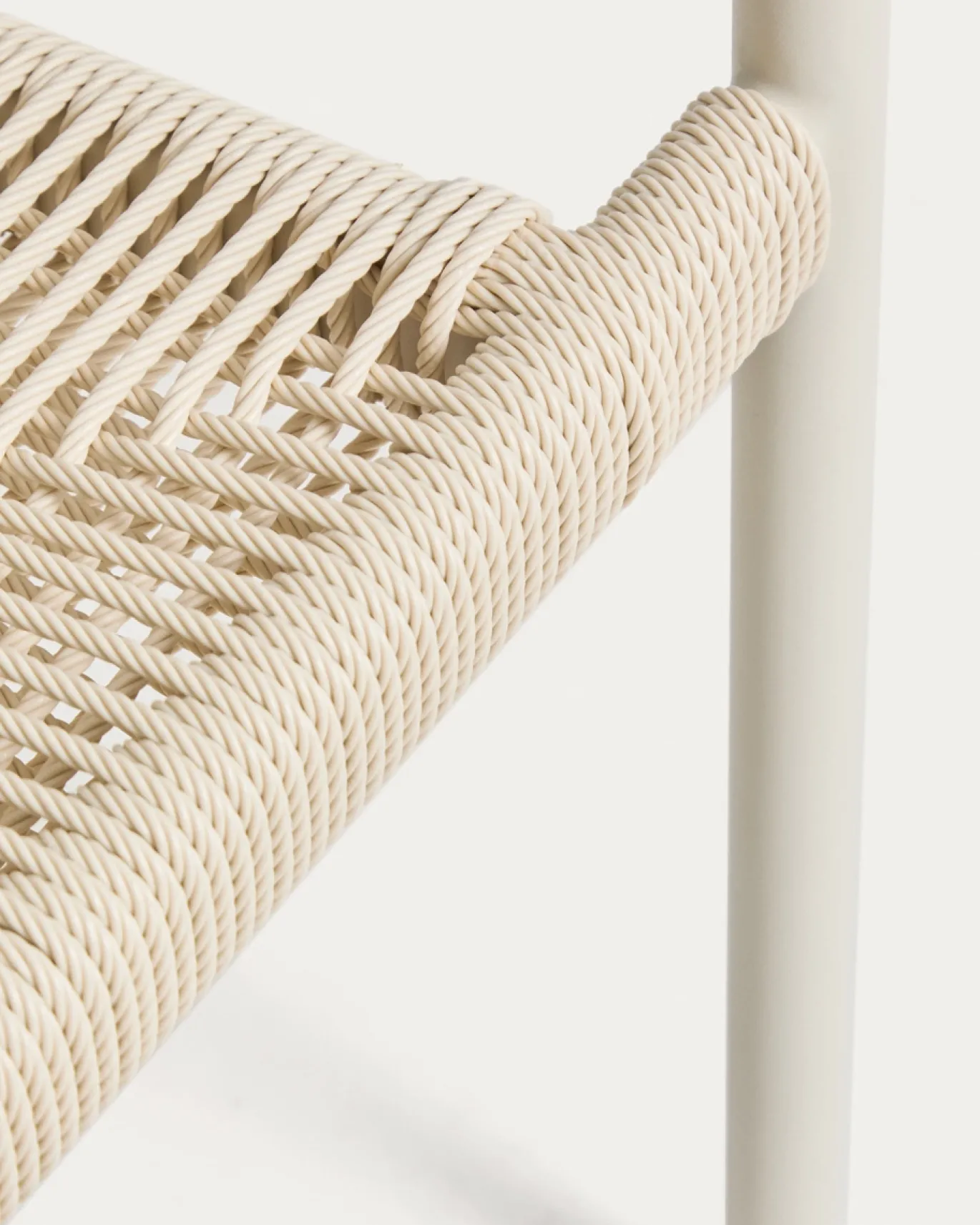 Kave Home Tuinstoel Livadia Stapelbaar Beige