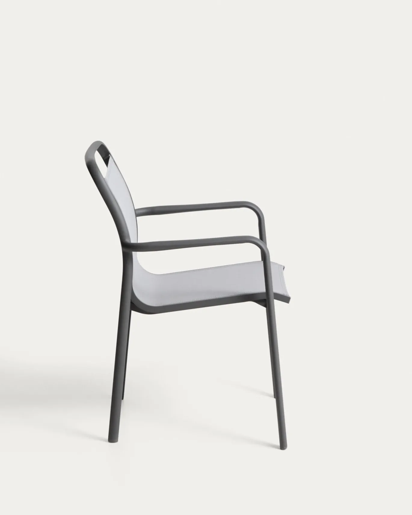 Kave Home Tuinstoel Luri Stapelbaar Aluminium Grafiet