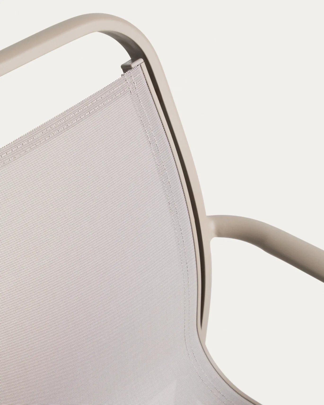 Kave Home Tuinstoel Luri Stapelbaar Aluminium Taupe