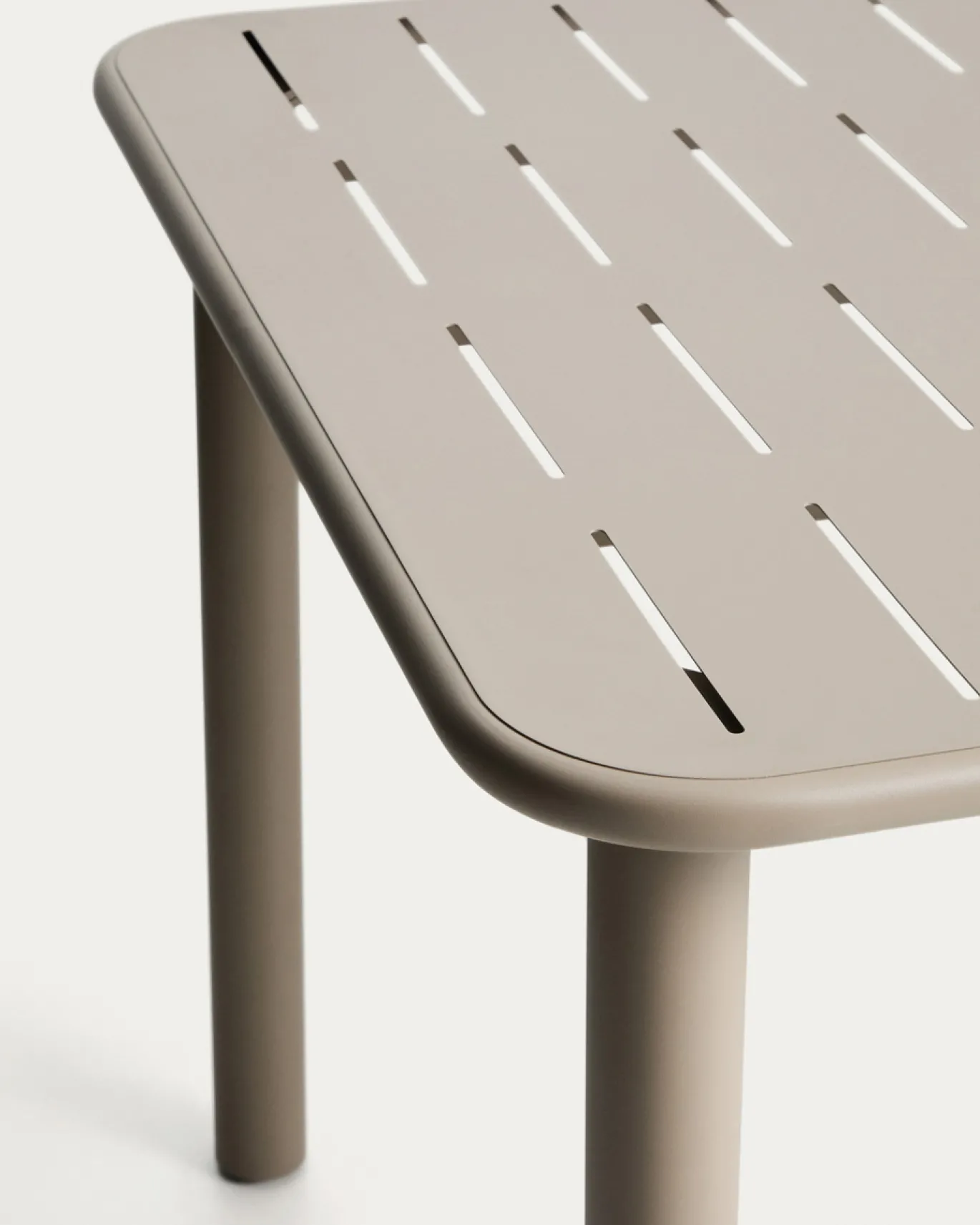 Kave Home Tuintafel Brai Staal Taupe 180cm