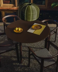 Kave Home Tuintafel Erice Donkerbruin Ø120cm
