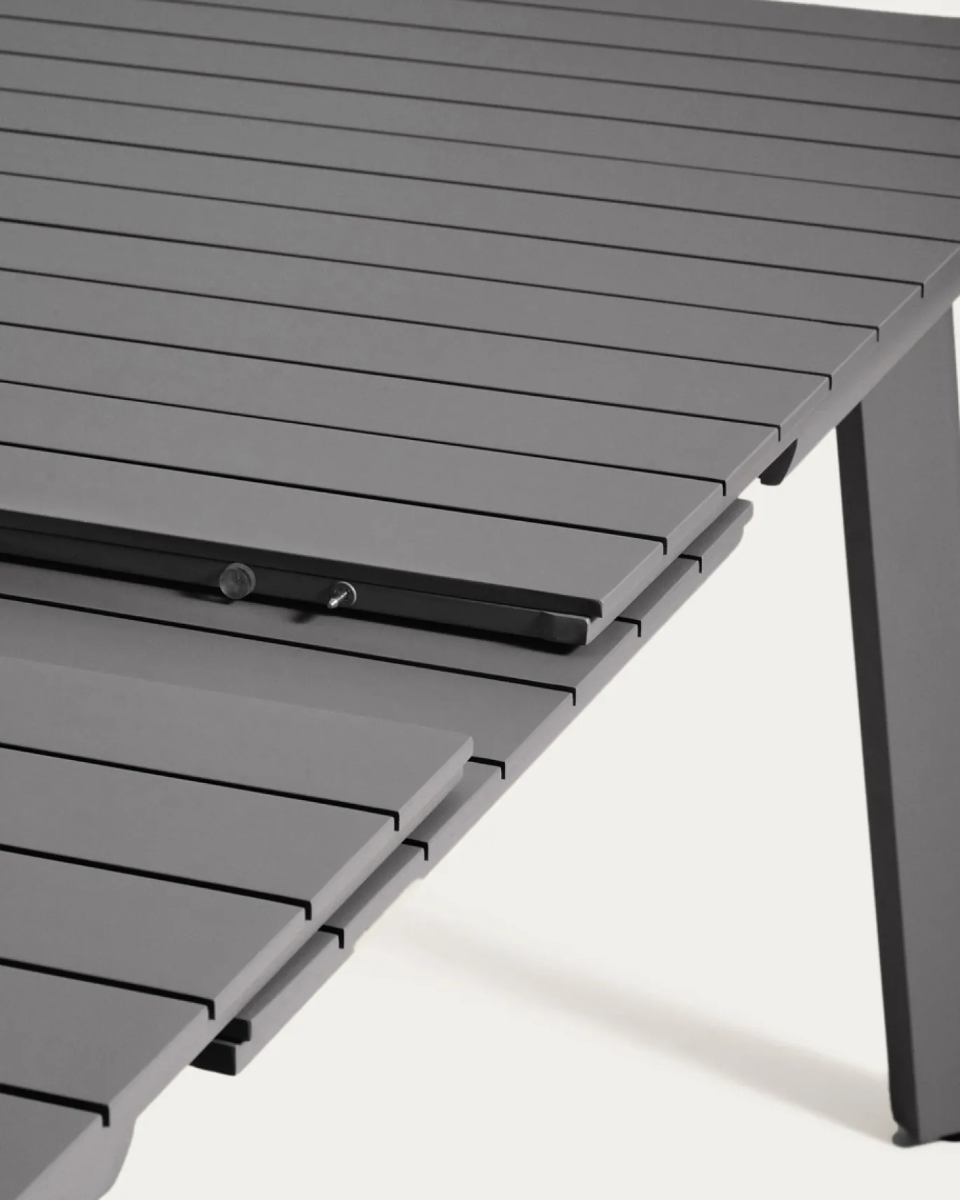Kave Home Tuintafel Izola Aluminium Grafiet 220-280cm