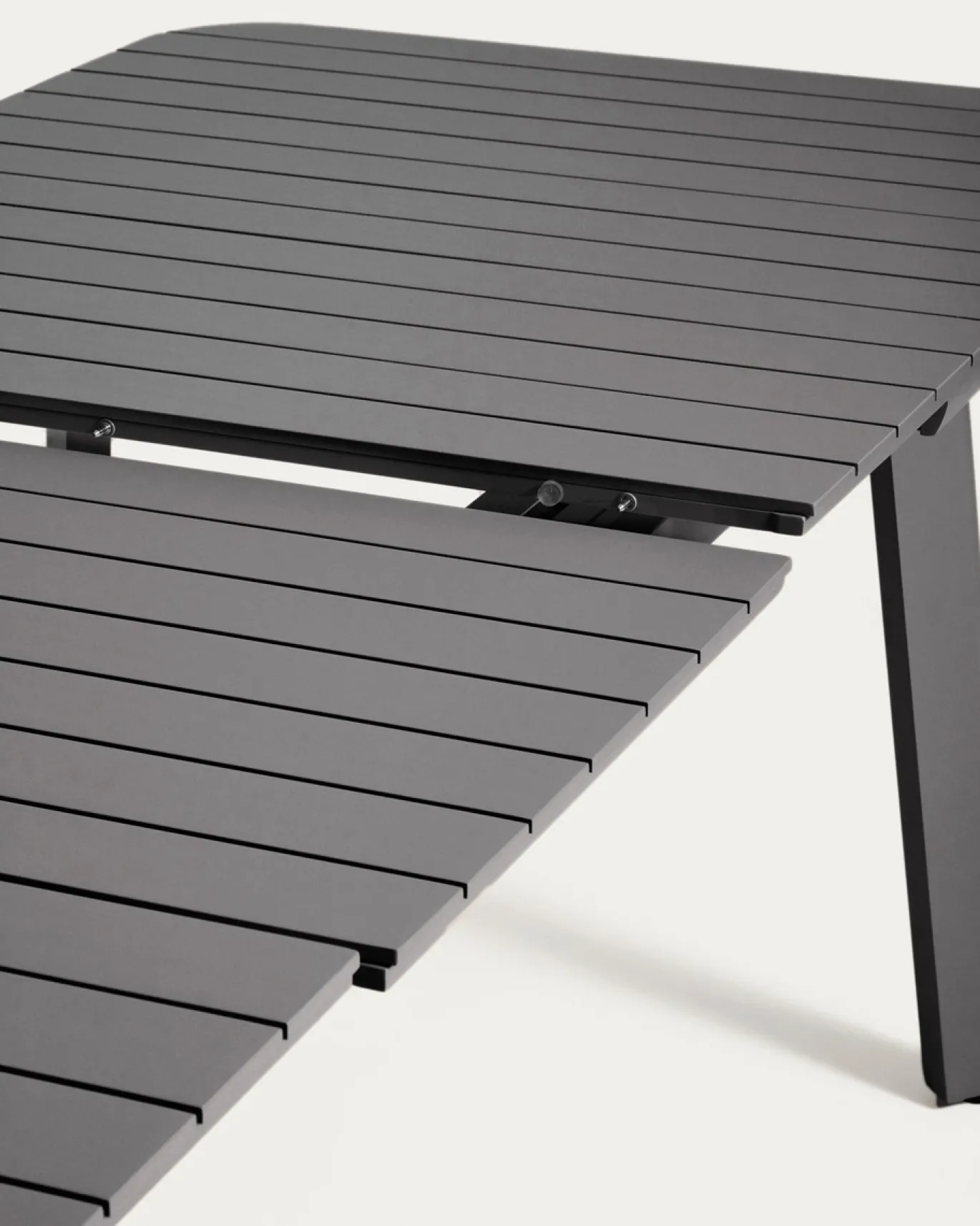 Kave Home Tuintafel Izola Aluminium Grafiet 220-280cm