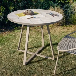 Kave Home Tuintafel Tella Staal Tegels Beige Ø90cm