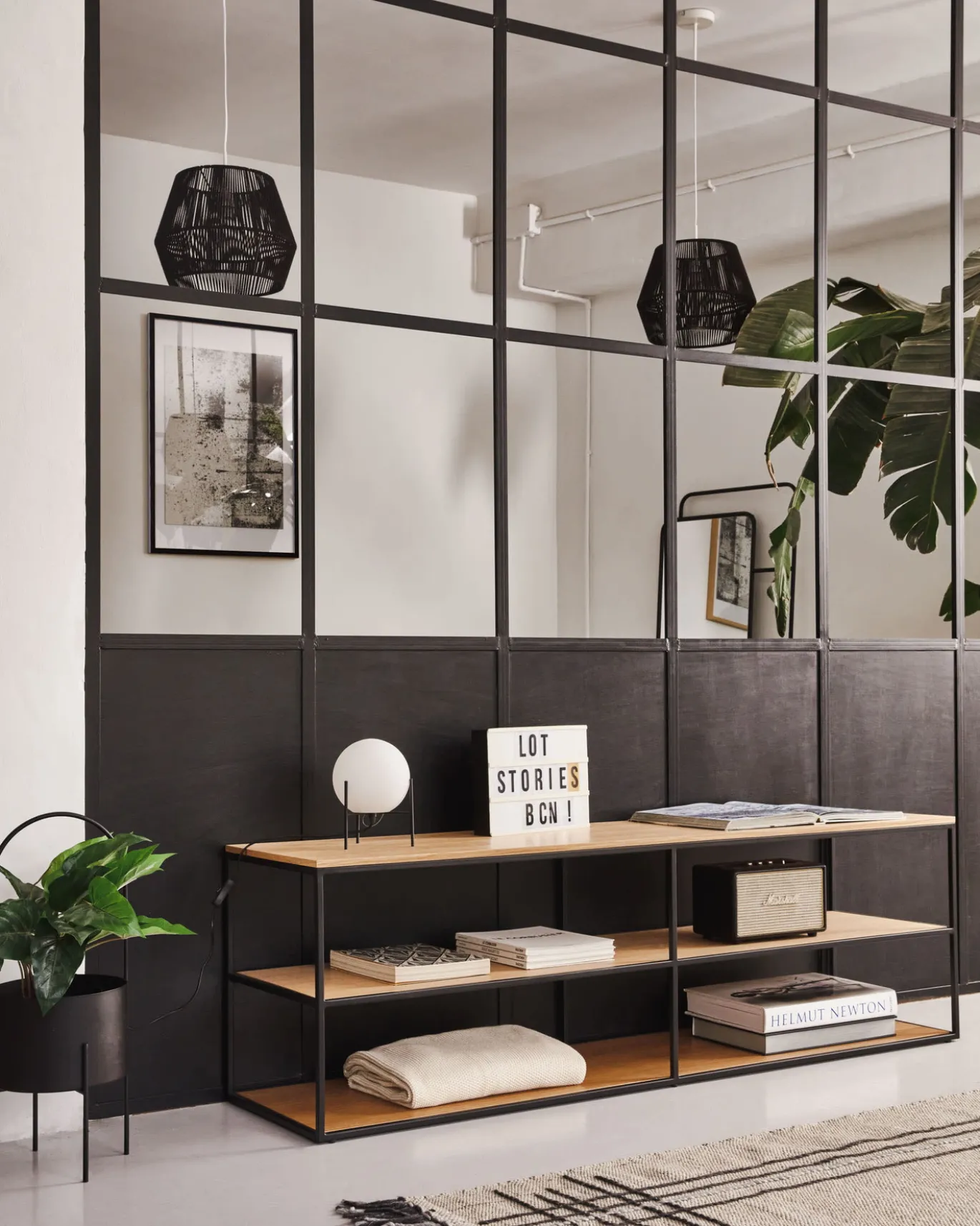 Kave Home Tv-meubel Yoana Eikenfineer Zwart 160x40cm