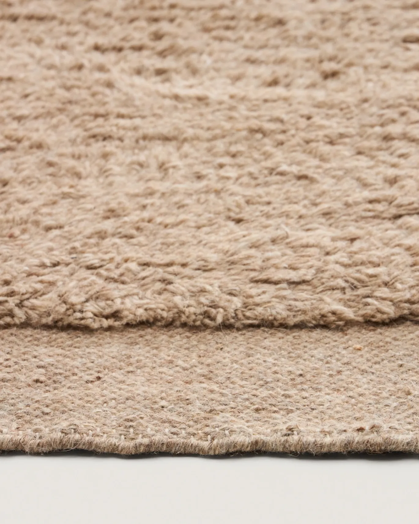 Kave Home Vloerkleed Marely Beige Wol 200x80cm