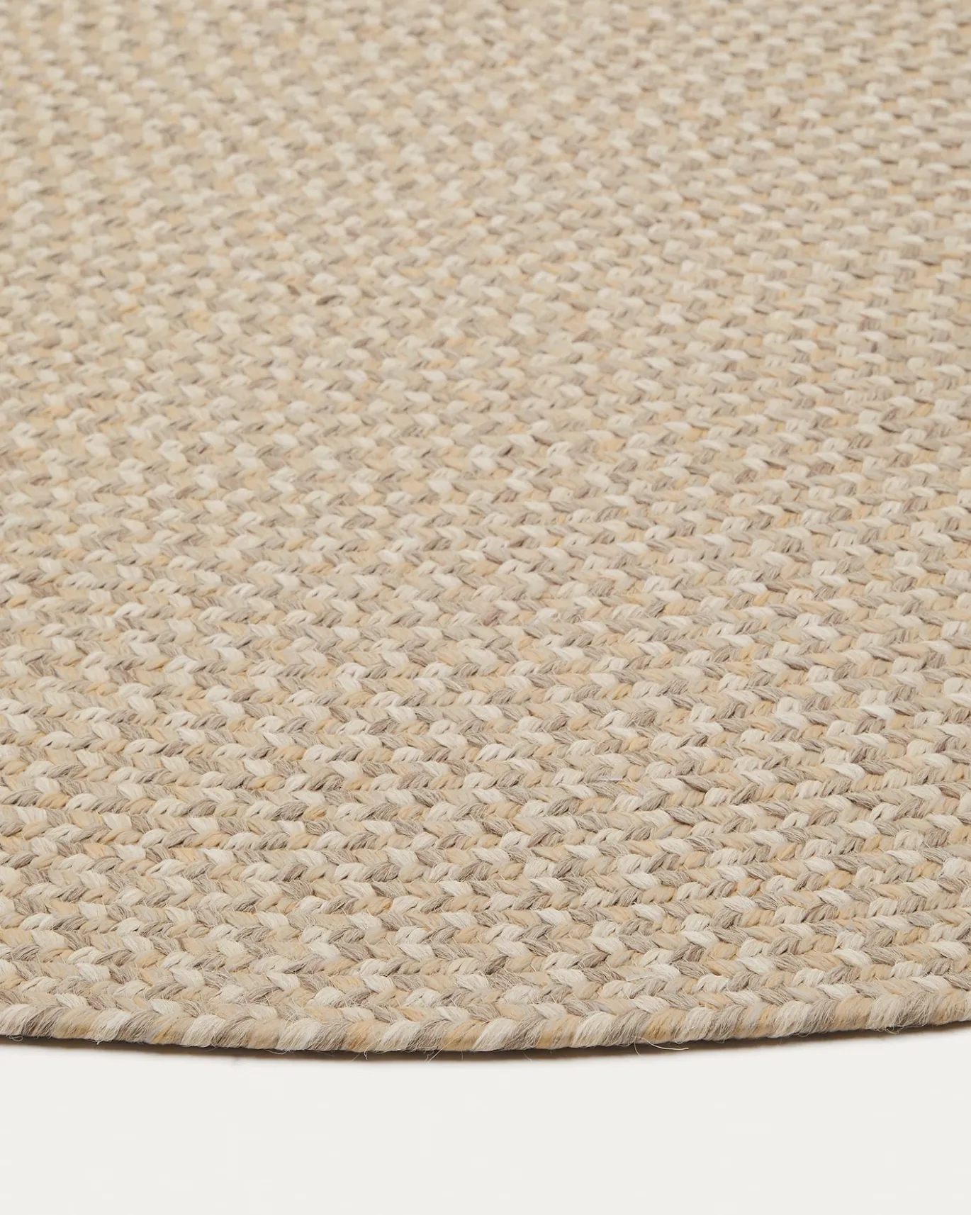 Kave Home Vloerkleed Rodhe Ovaal Beige Pet 160x230cm