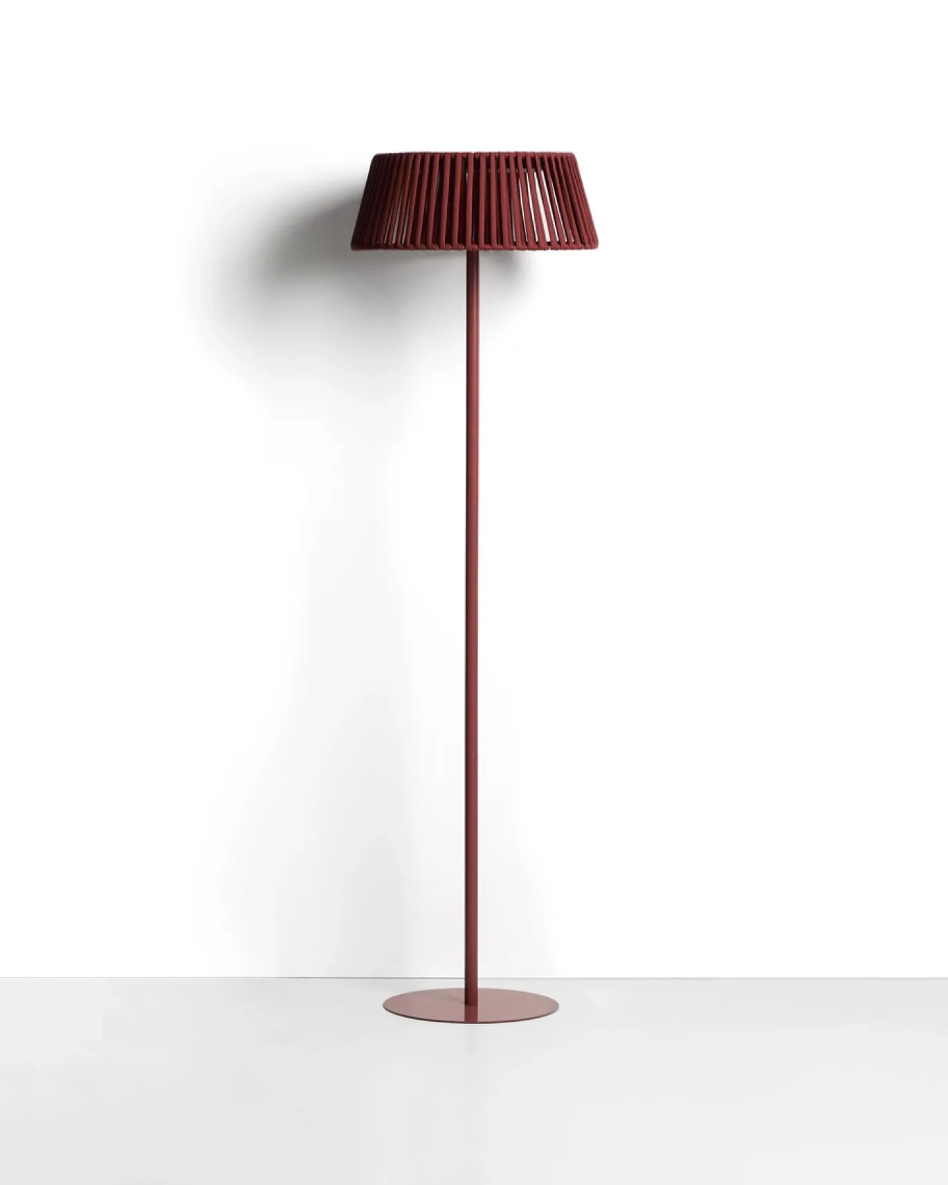 Kave Home Vloerlamp Aldet Outdoor Touw Metaal Terracotta Ø46cm