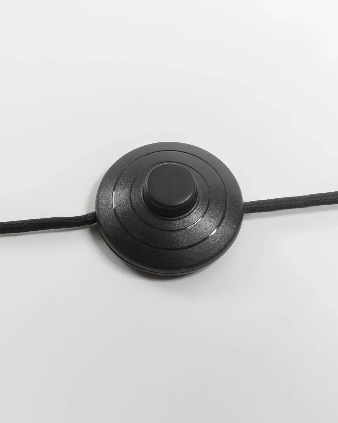 Kave Home Vloerlamp Ikia Metaal Zwart