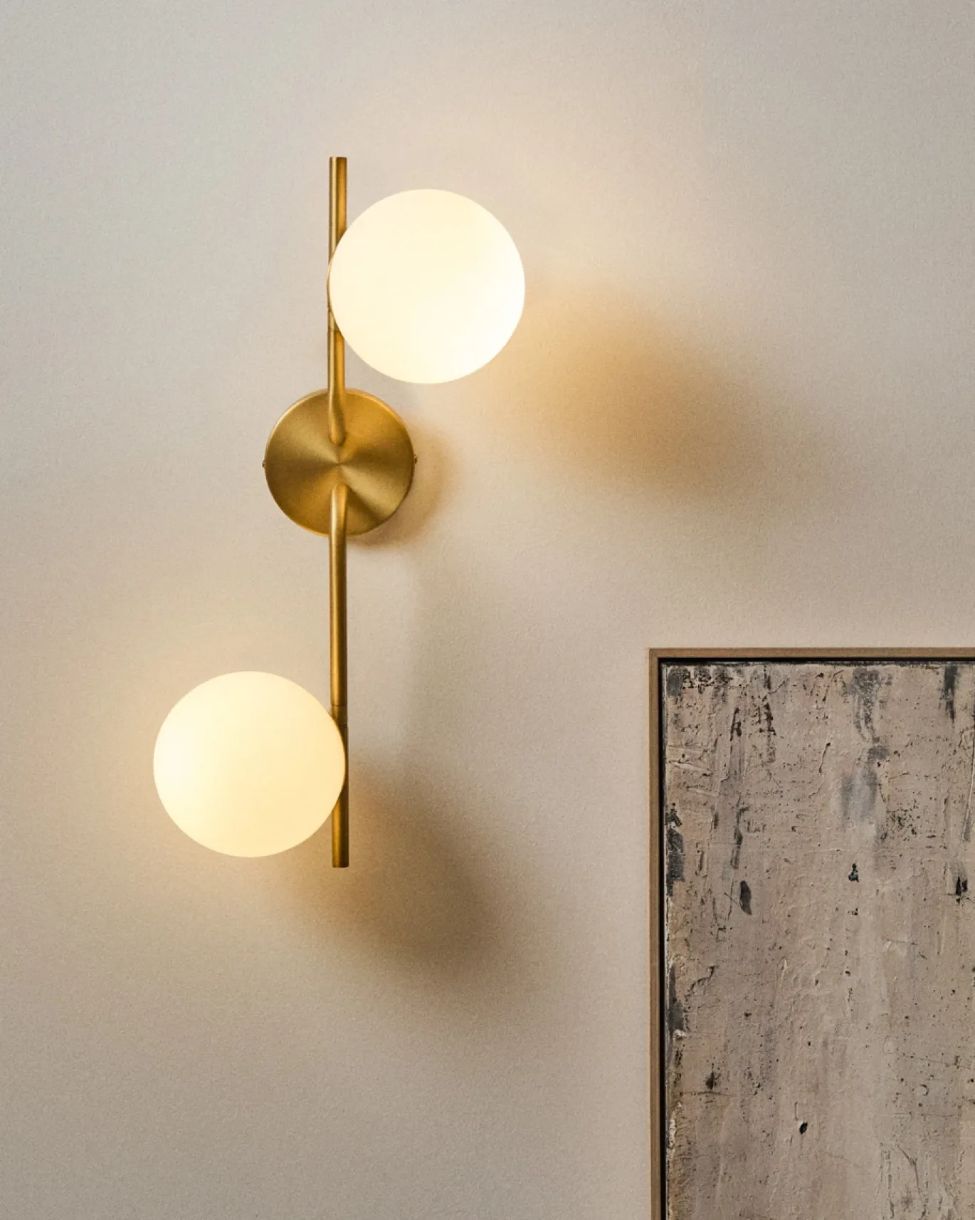 Kave Home Wandlamp Brisia Metaal Messing Glas Ø15cm