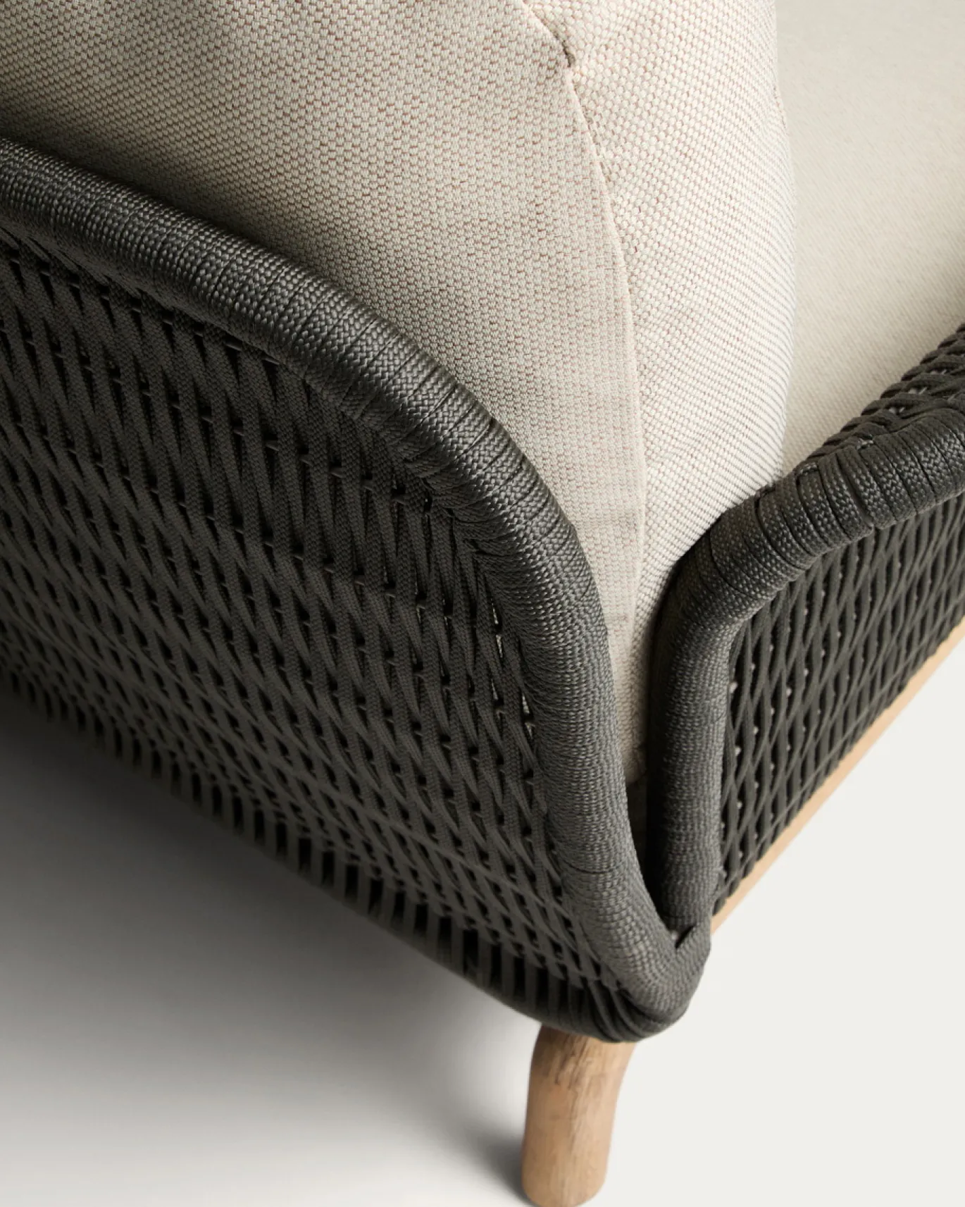 Kave Home 2-Zitsbank Alipa Acaciahout Grafiet/Beige 165cm