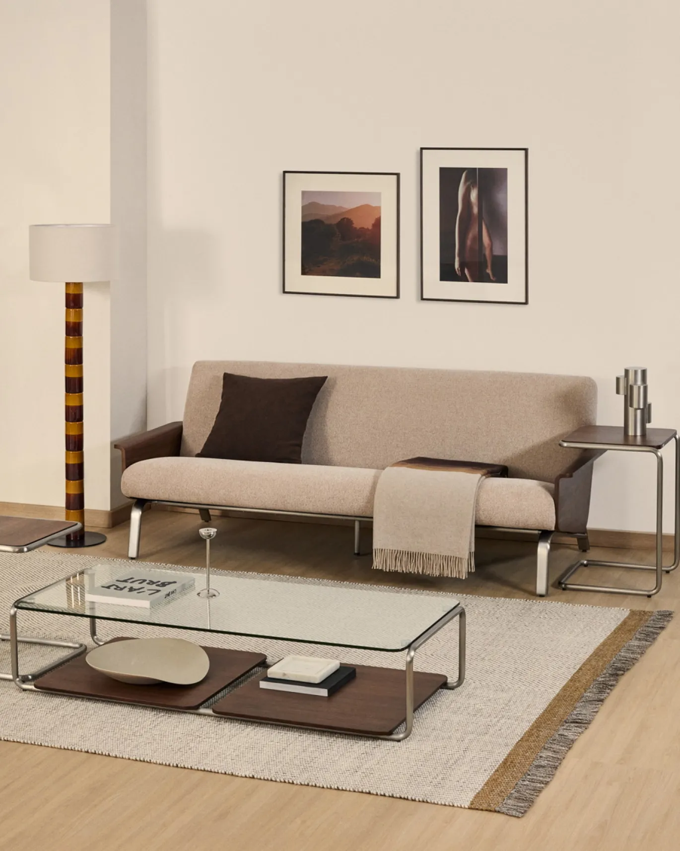 Kave Home 3-zitsbank Amsen Lichtbruin Walnoot Multiplex en Geborsteld RVS 190cm