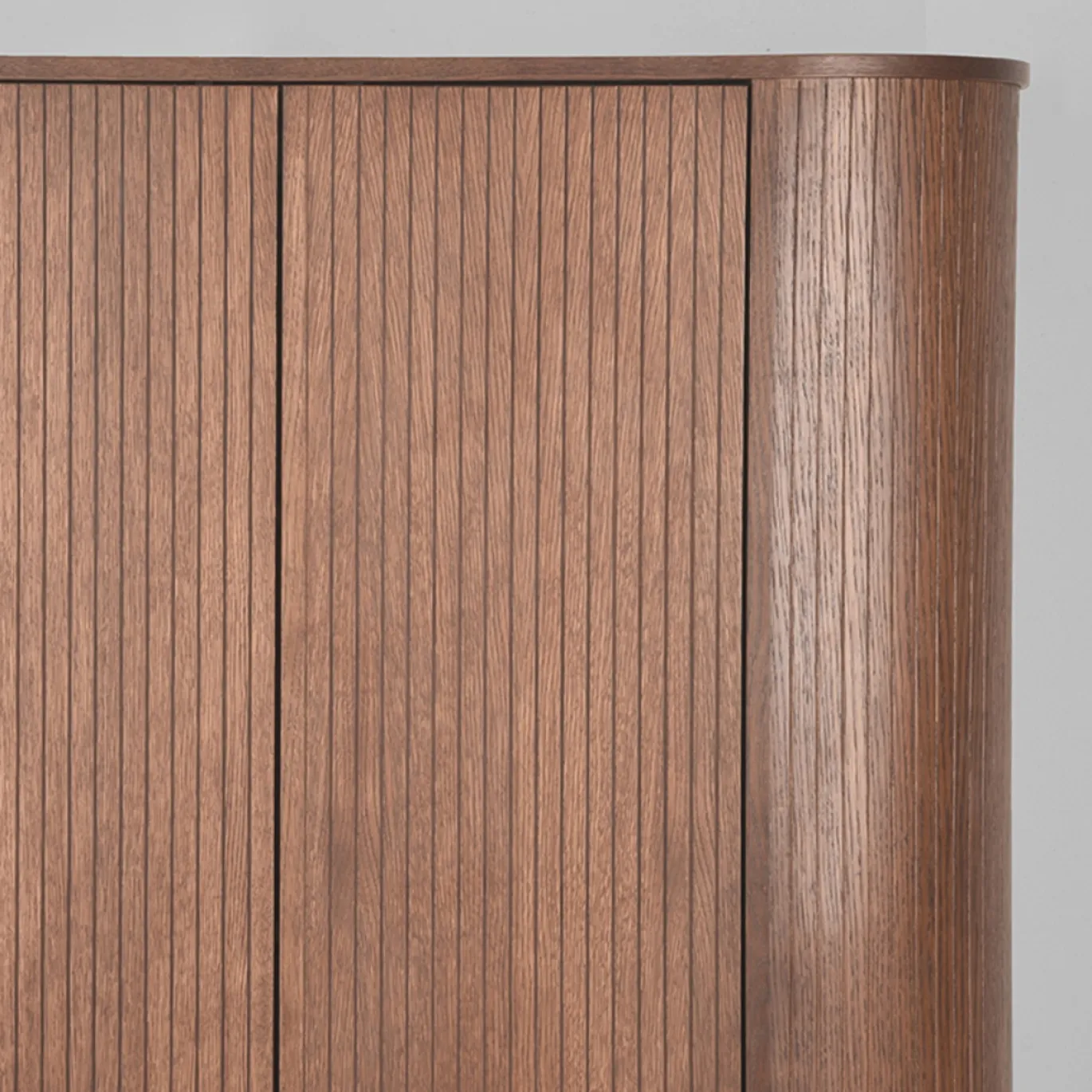 LABEL51 Bergkast Oliva Walnoot Eiken