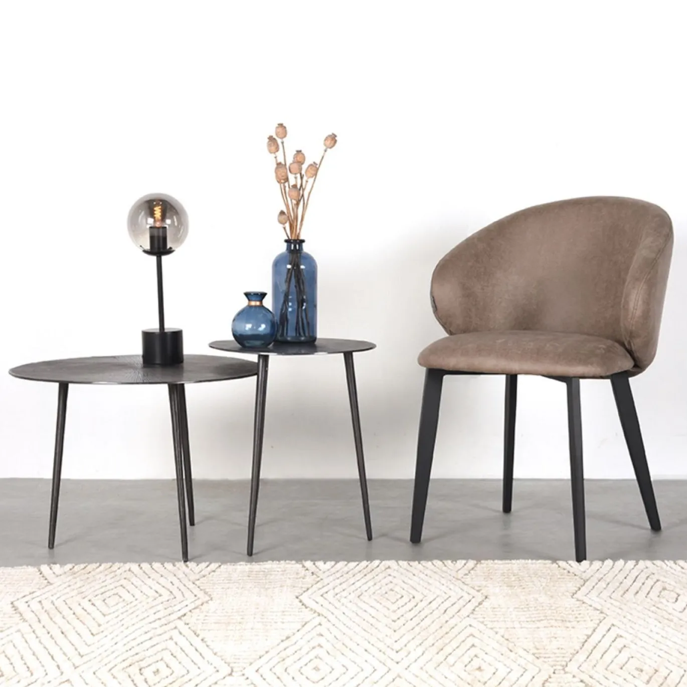 LABEL51 Eetkamerstoel Logan Taupe Micro Suède