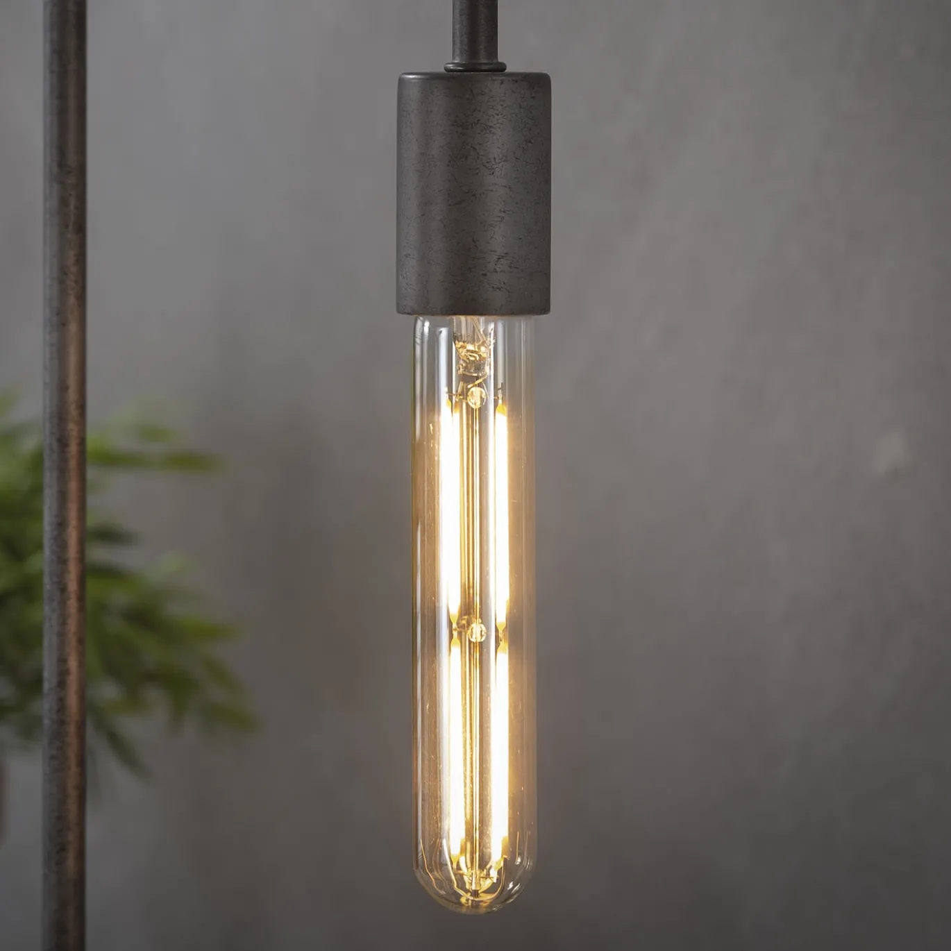 Lichtbron LED filament buis 18,5 cm - E27 4W 2100K 280lm dimbaar / Amberkleurig glas - Giga Meubel