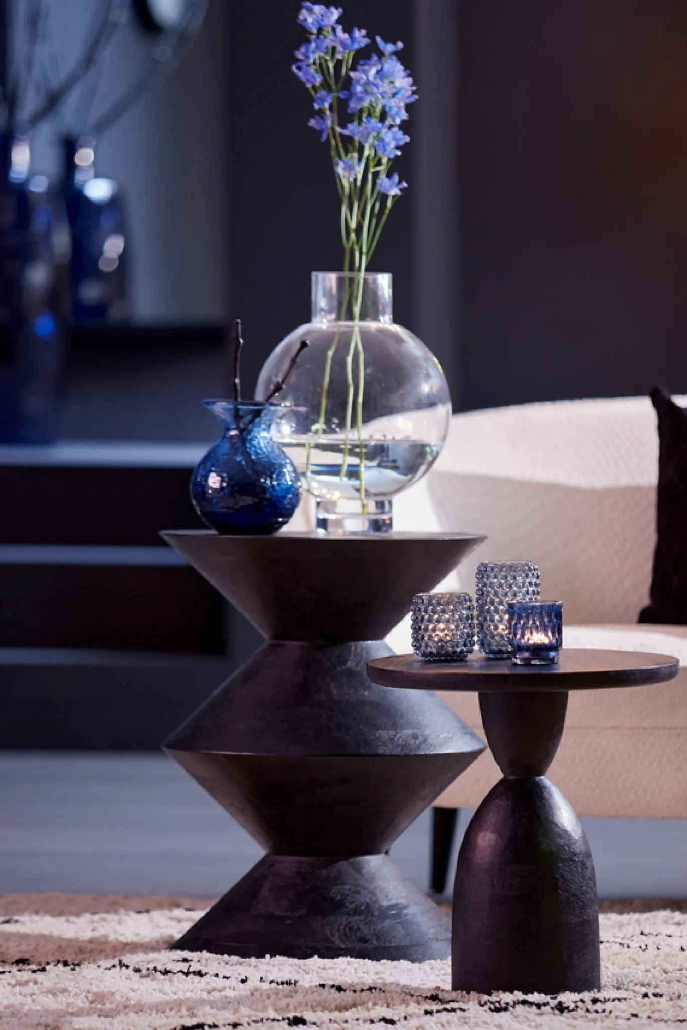 Light & Living Bijzettafel Torir Mangohout Mat Zwart Ø40cm