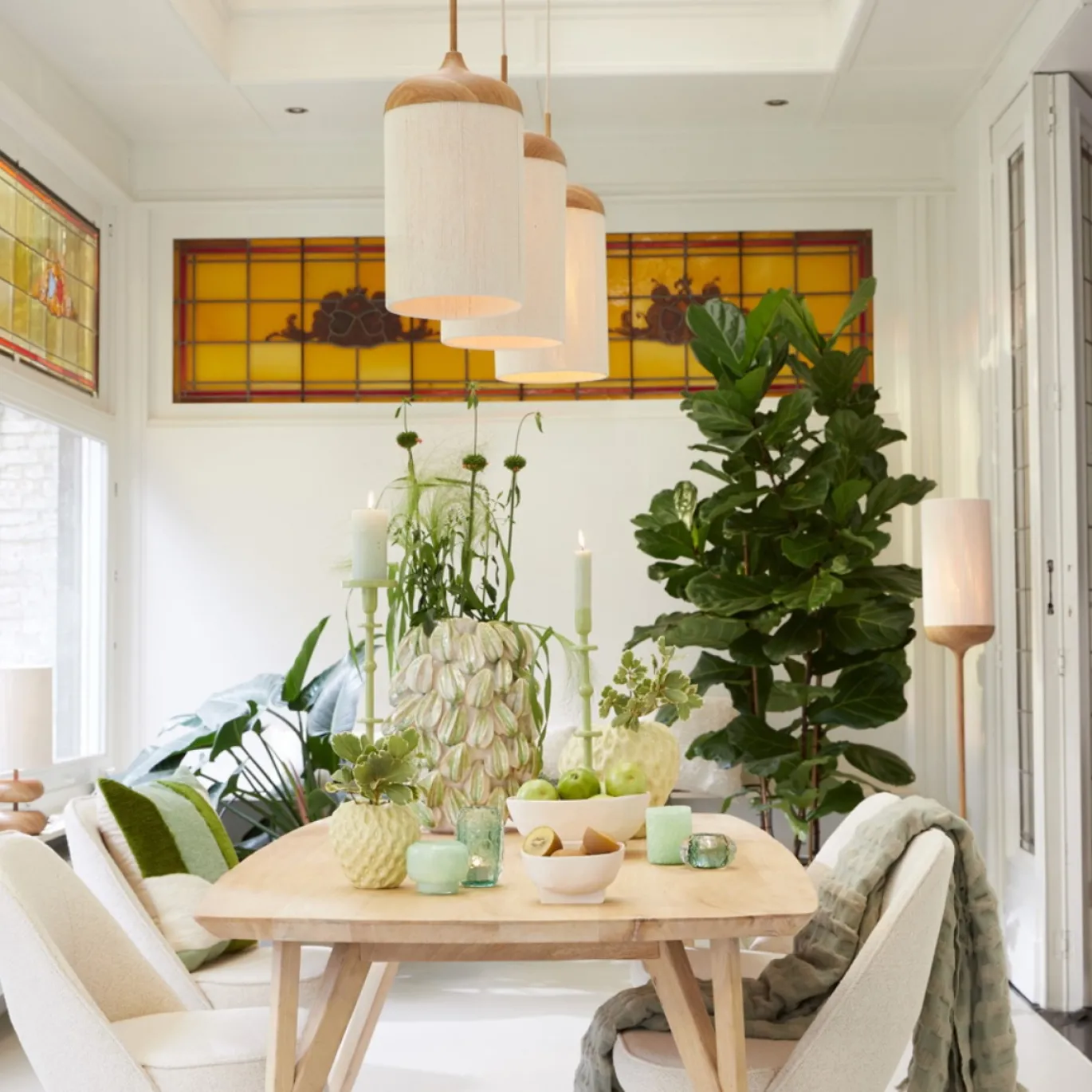 Light & Living Eettafel Quenza Mangohout 200cm
