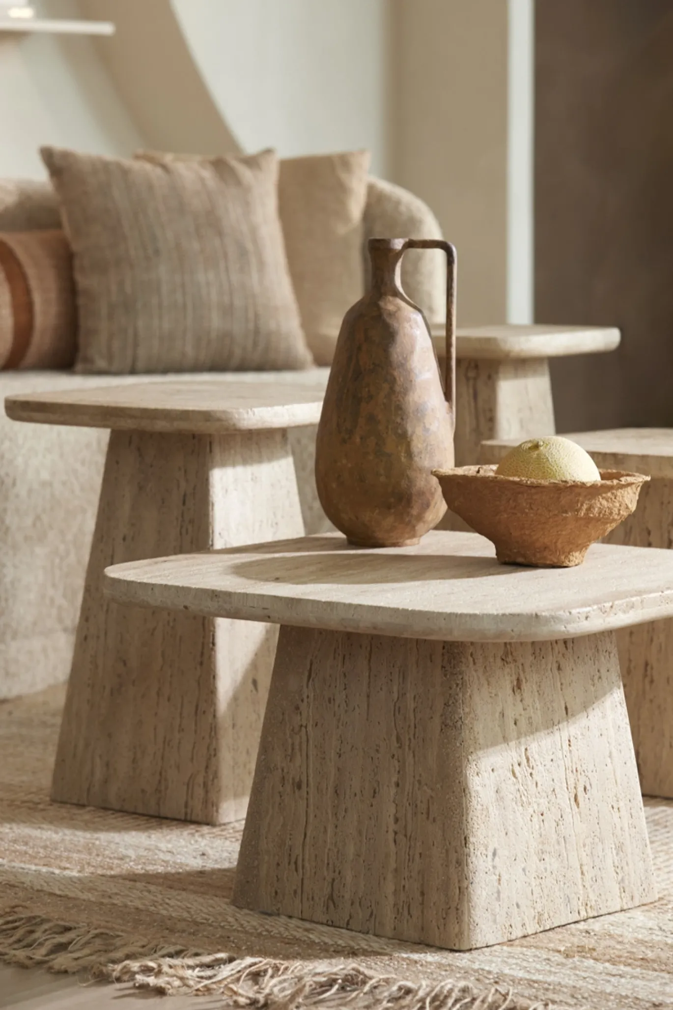 Light & Living Salontafel Kepami Travertin Zand 60x60cm