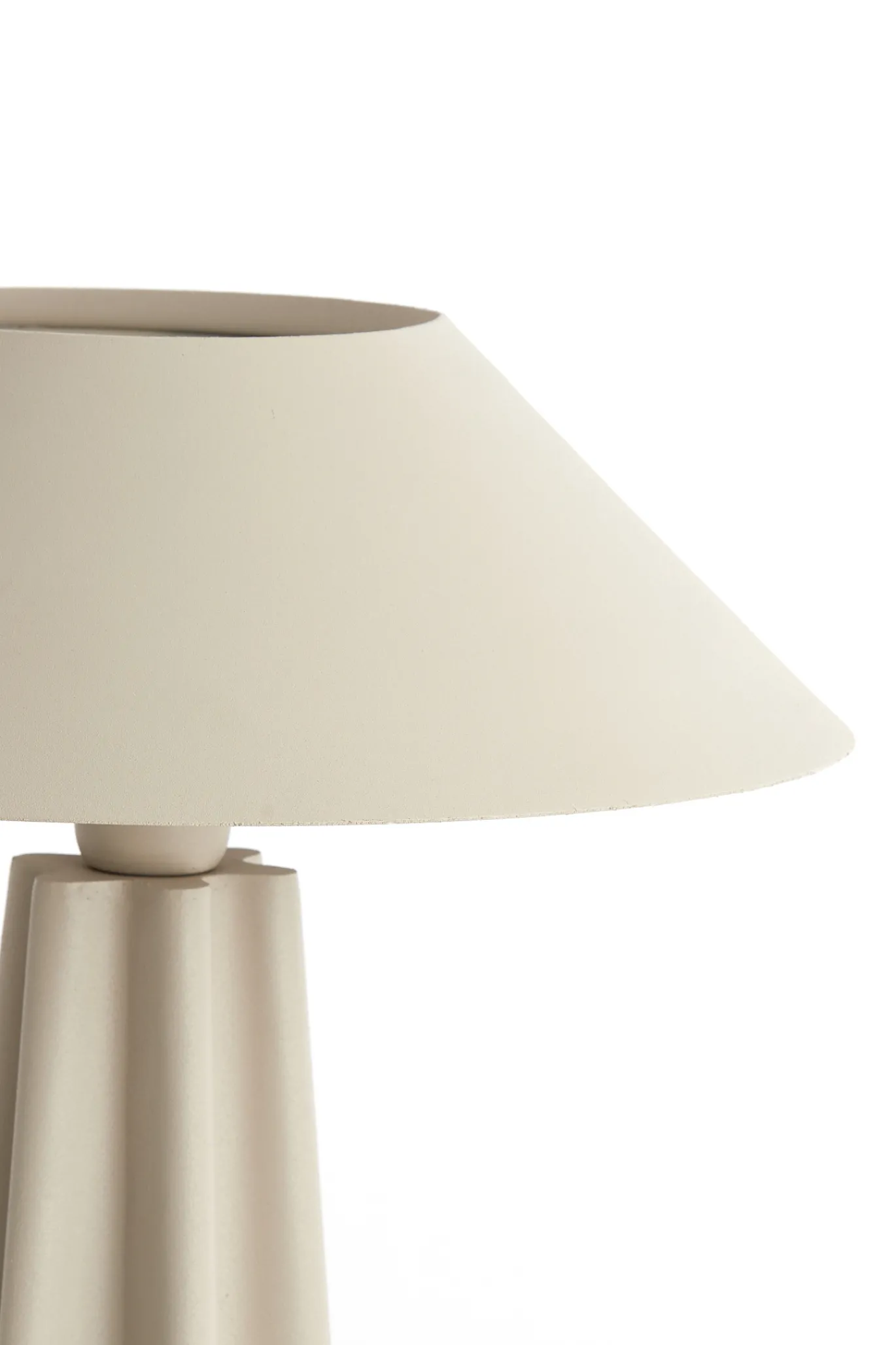 Light & Living Tafellamp Cukai Mat Beige