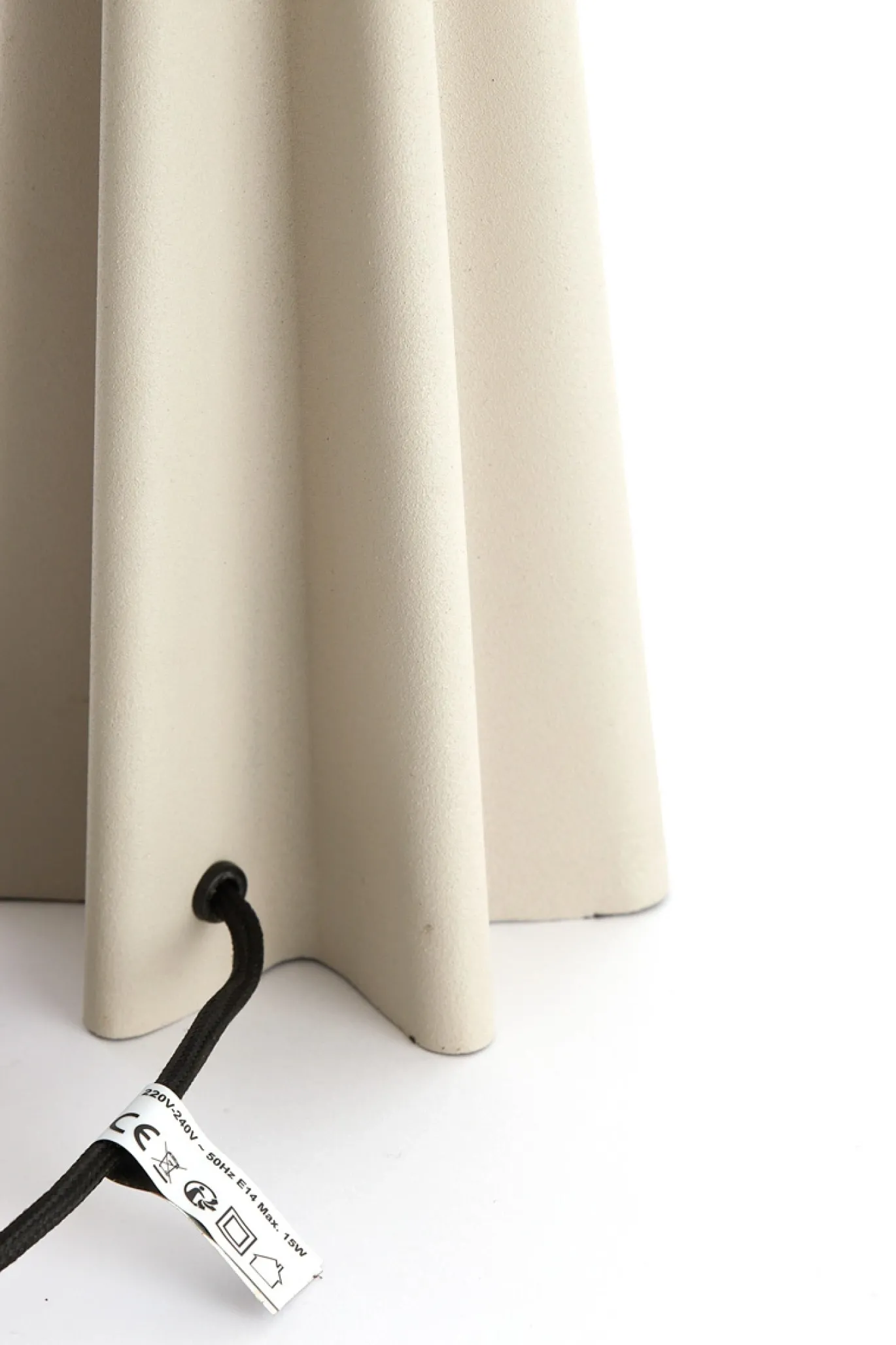 Light & Living Tafellamp Cukai Mat Beige