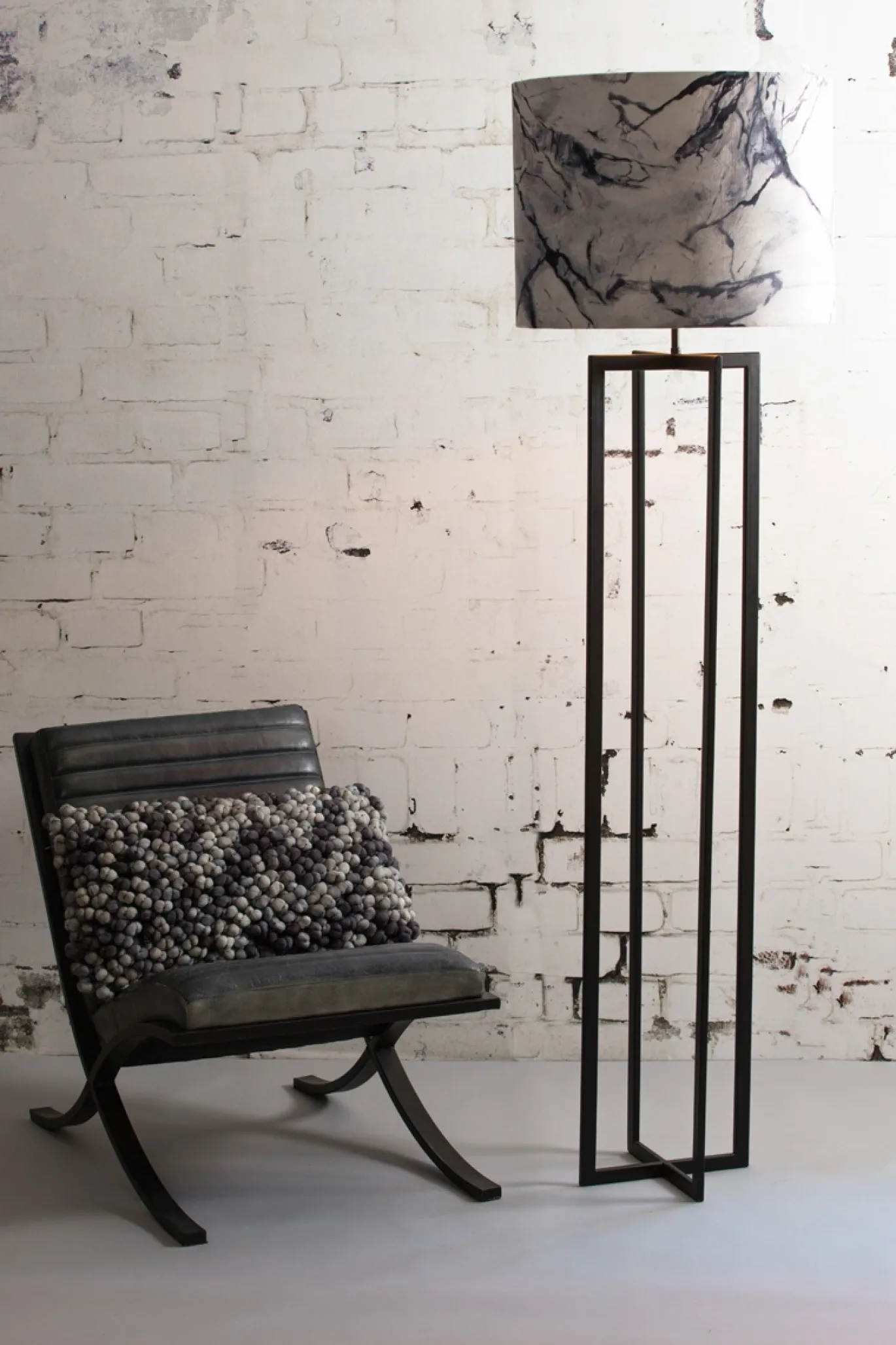 Light & Living Vloerlamp Mace Mat Zwart 140cm