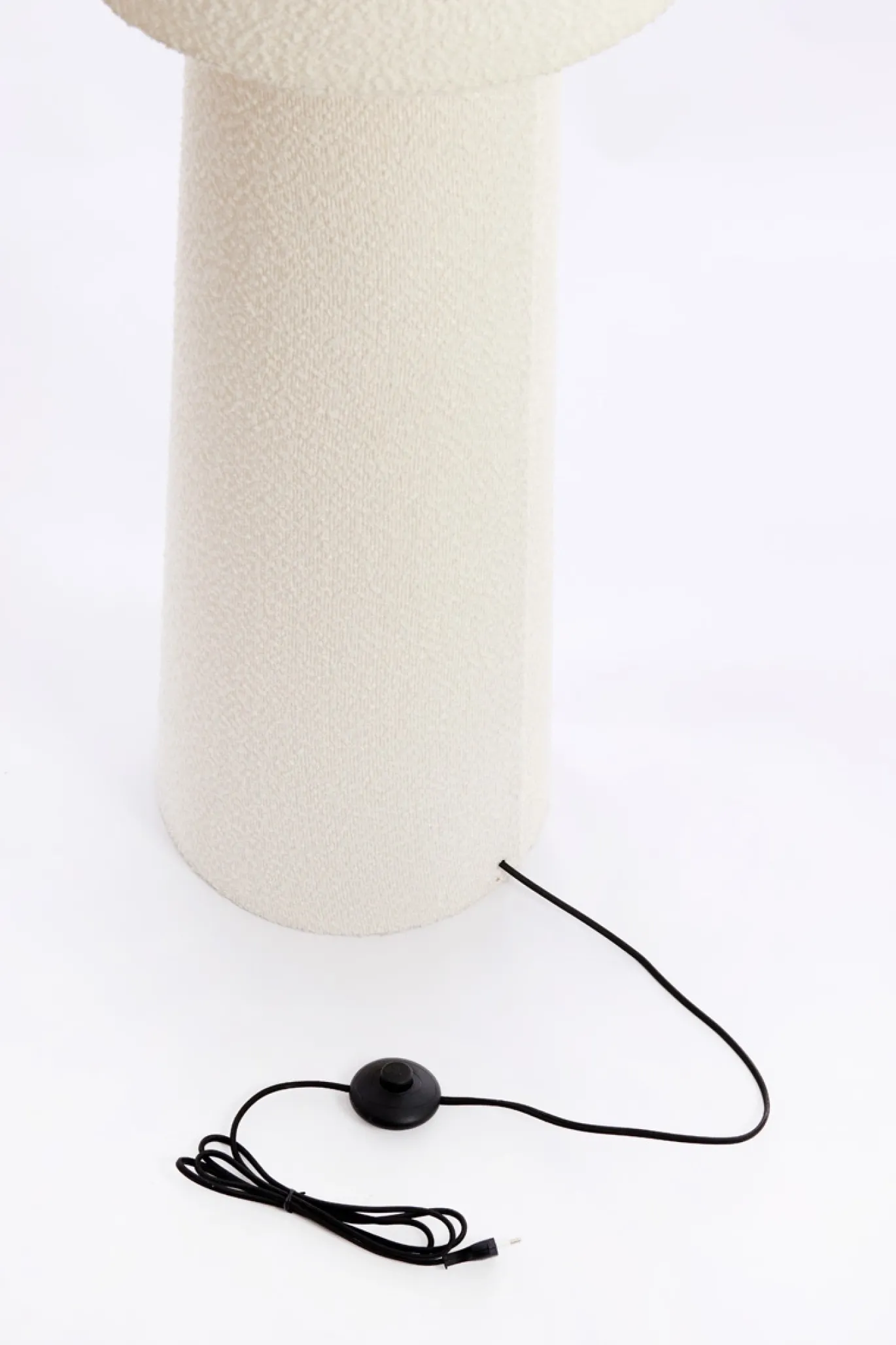 Light & Living Vloerlamp Mikkel Bouclé Crème 165cm