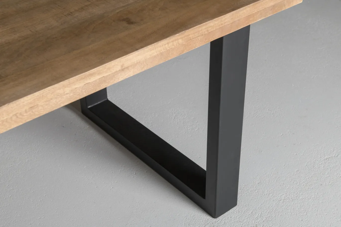 Livingfurn Eettafel Brix Sturdy 160x90 cm