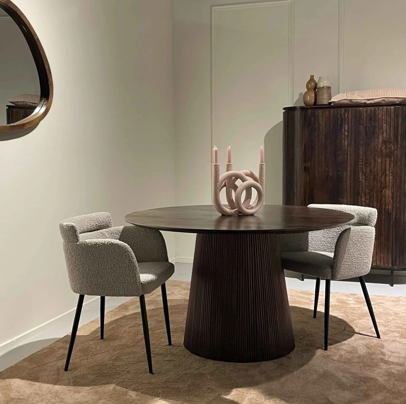 Livingfurn Eettafel Salvator Walnoot Ø130cm Mangohout Rond