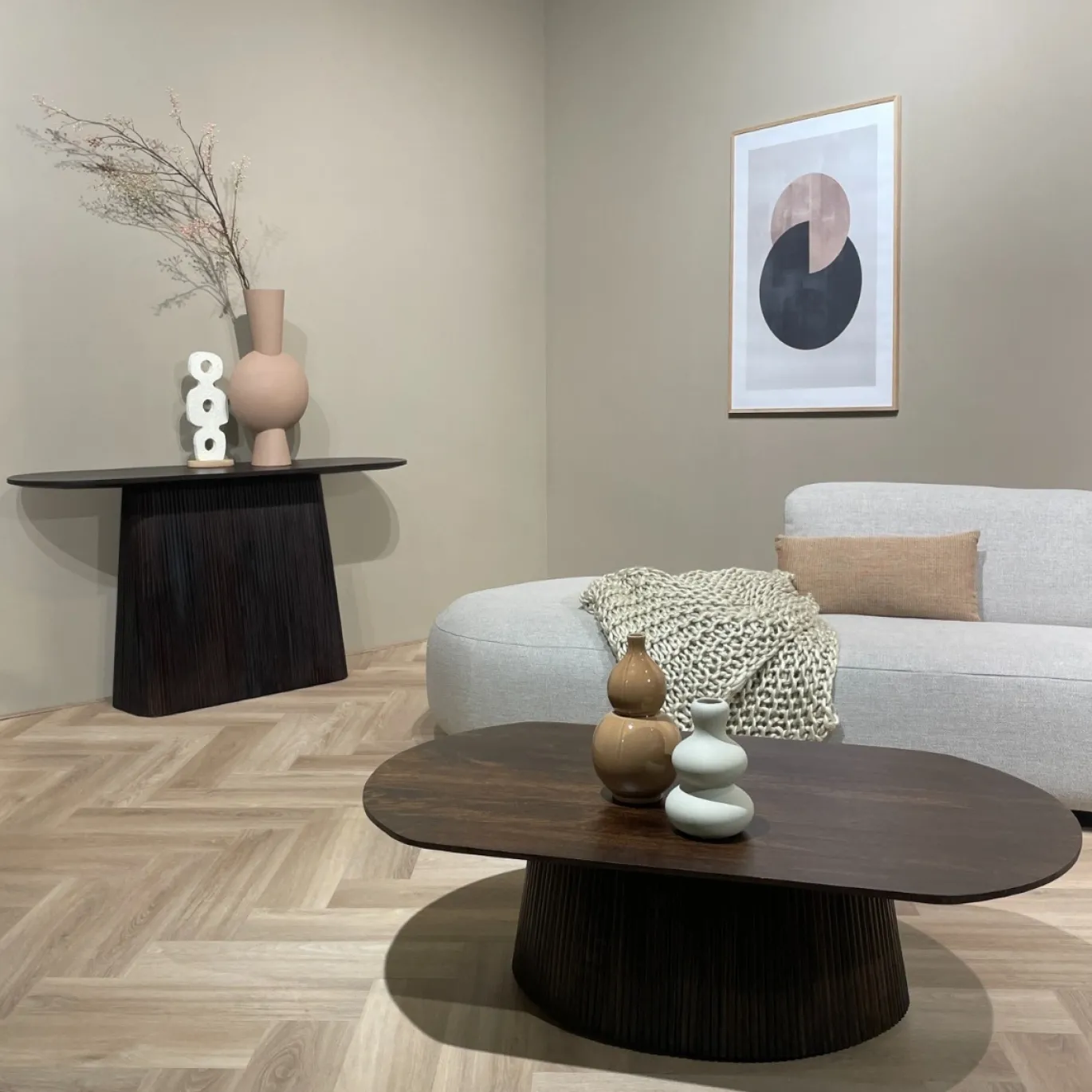 Livingfurn Sidetable Salvator Mangohout Walnoot 140cm