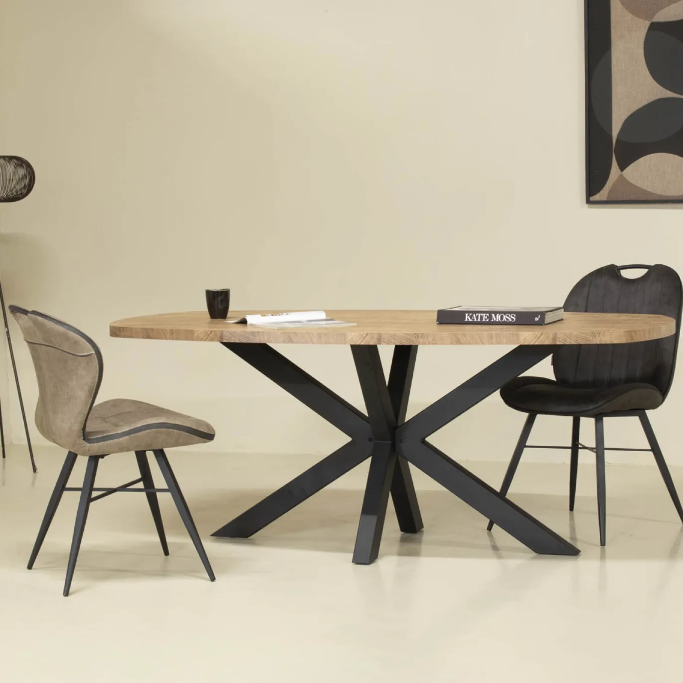 Maxfurn Eettafel Costa Deens Ovaal Matching Mango/Zwart 190x102cm