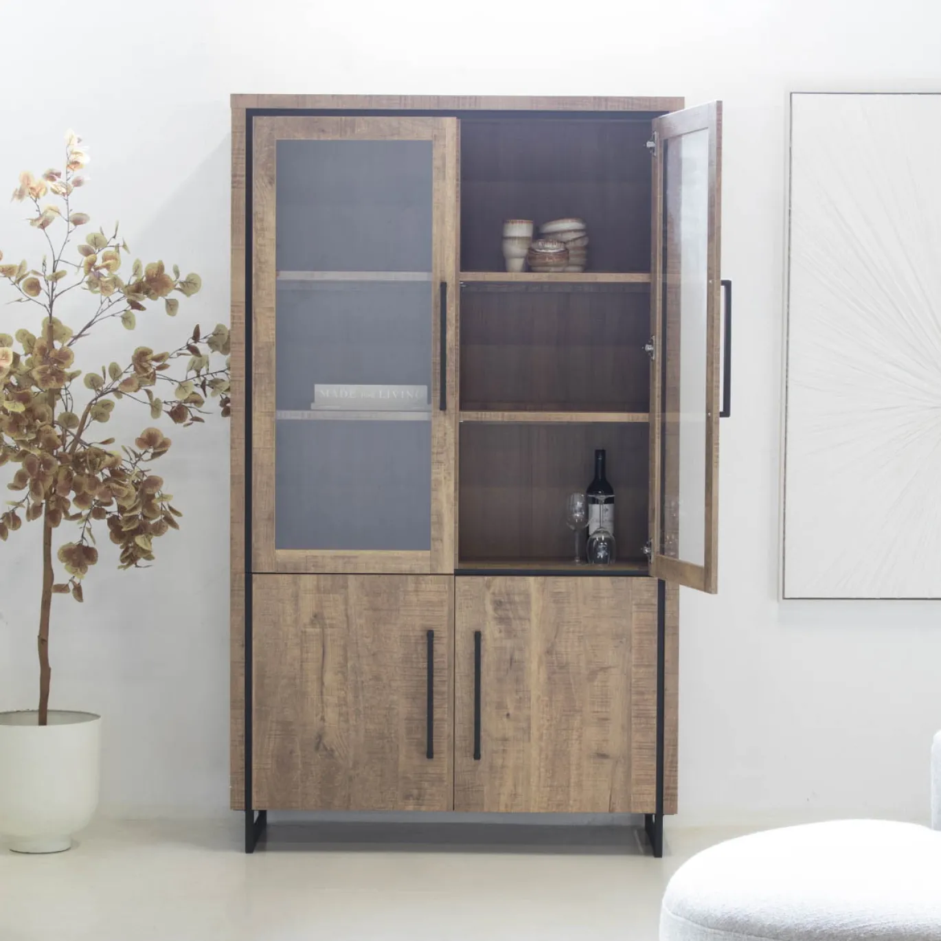 Maxfurn Vitrinekast Rimini 2-deurs Mango