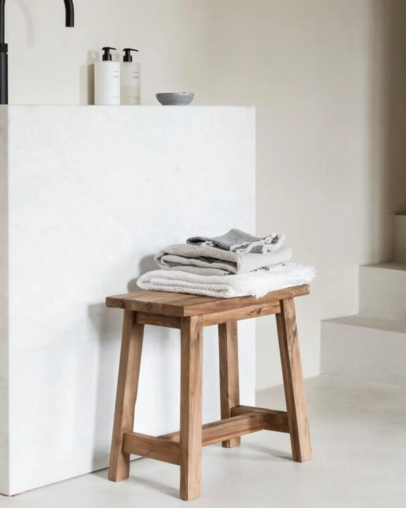 Must Living Kruk Easy Rechthoek Naturel Recycled Teakhout 45cm