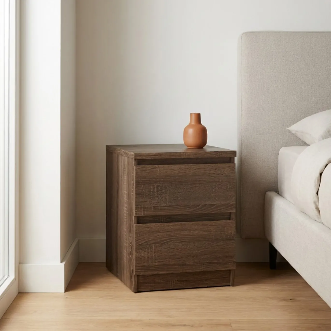 Nachtkastje Ylva 2 lades Truffle - Giga Living