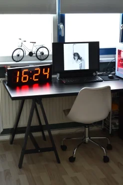 NeXtime Tafel/Wandklok Big D Zwart