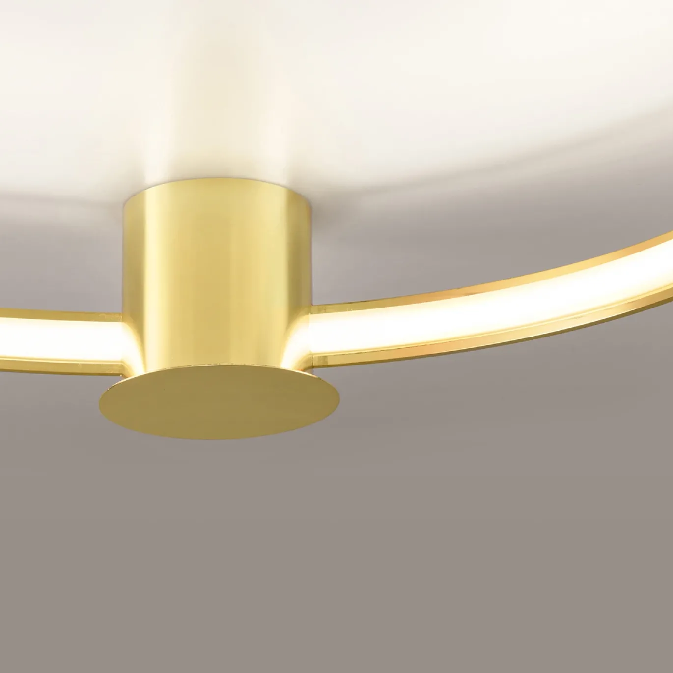 Plafondlamp Rio Polished Gold 3000K Ø78cm - Giga Meubel