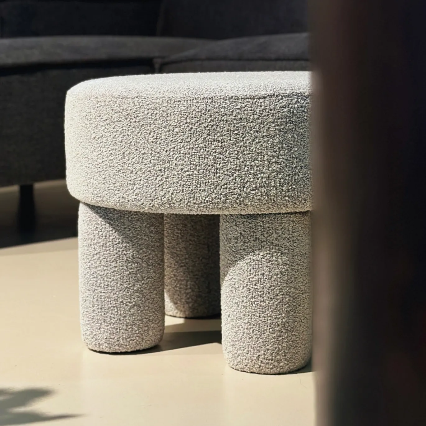 Poef Demi Bouclé Naturel - Giga Meubel