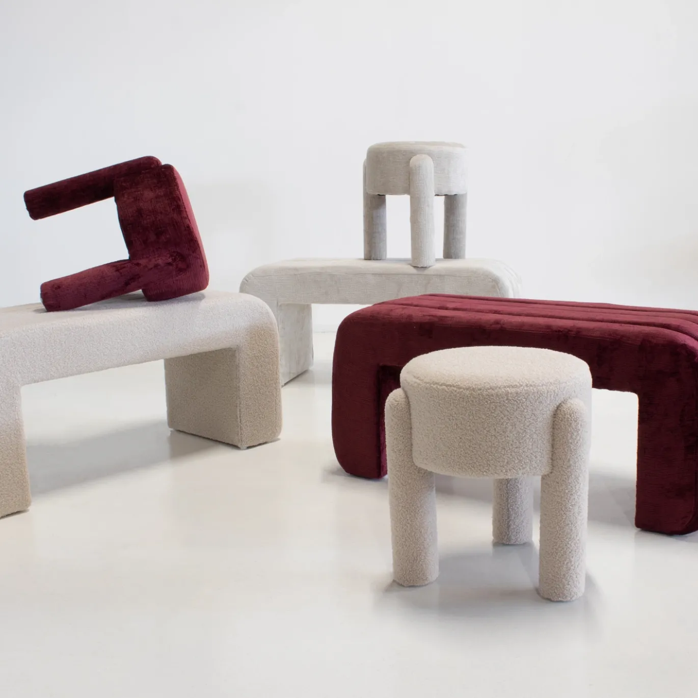 Poef Yara Bouclé Taupe - Giga Meubel