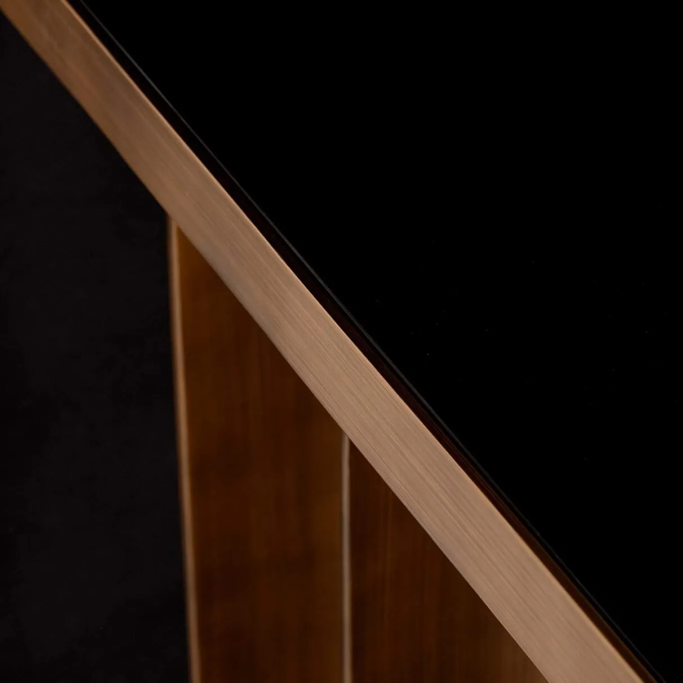 Richmond Sidetable Locarno Brushed Goud 120cm