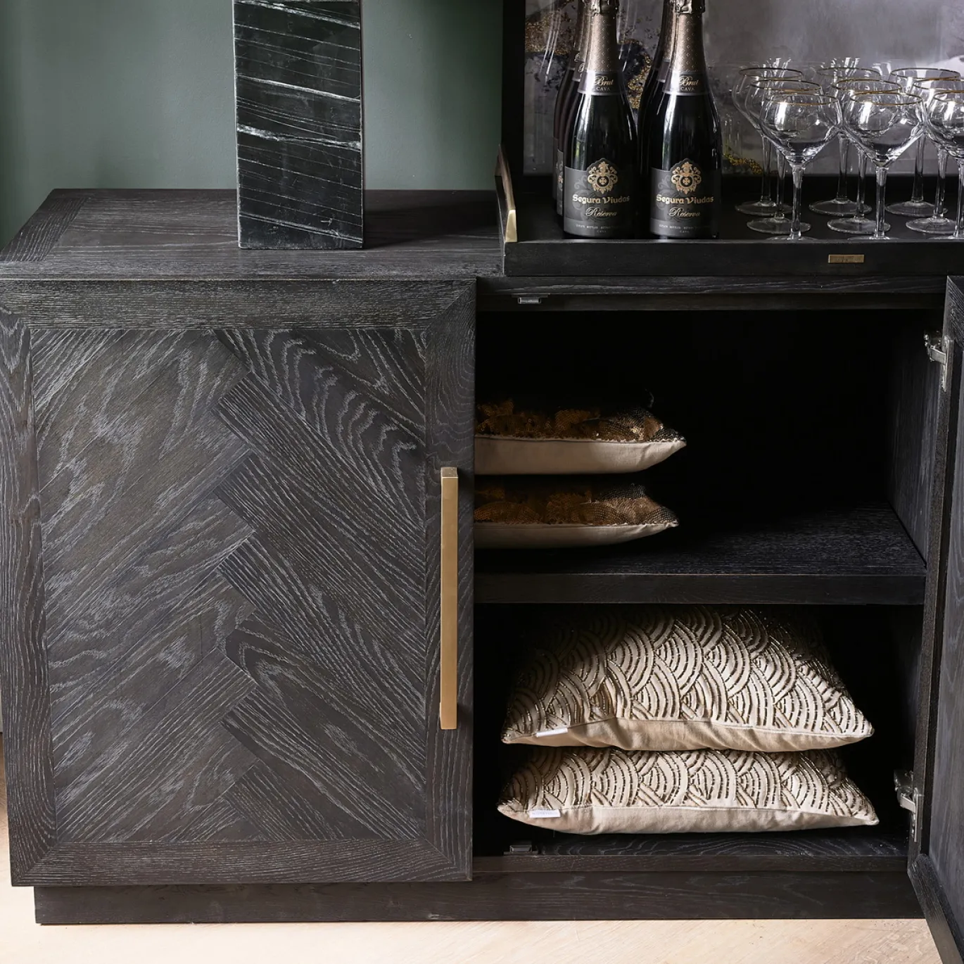 Rivièra Maison Dressoir 5th Avenue Zwart 230cm