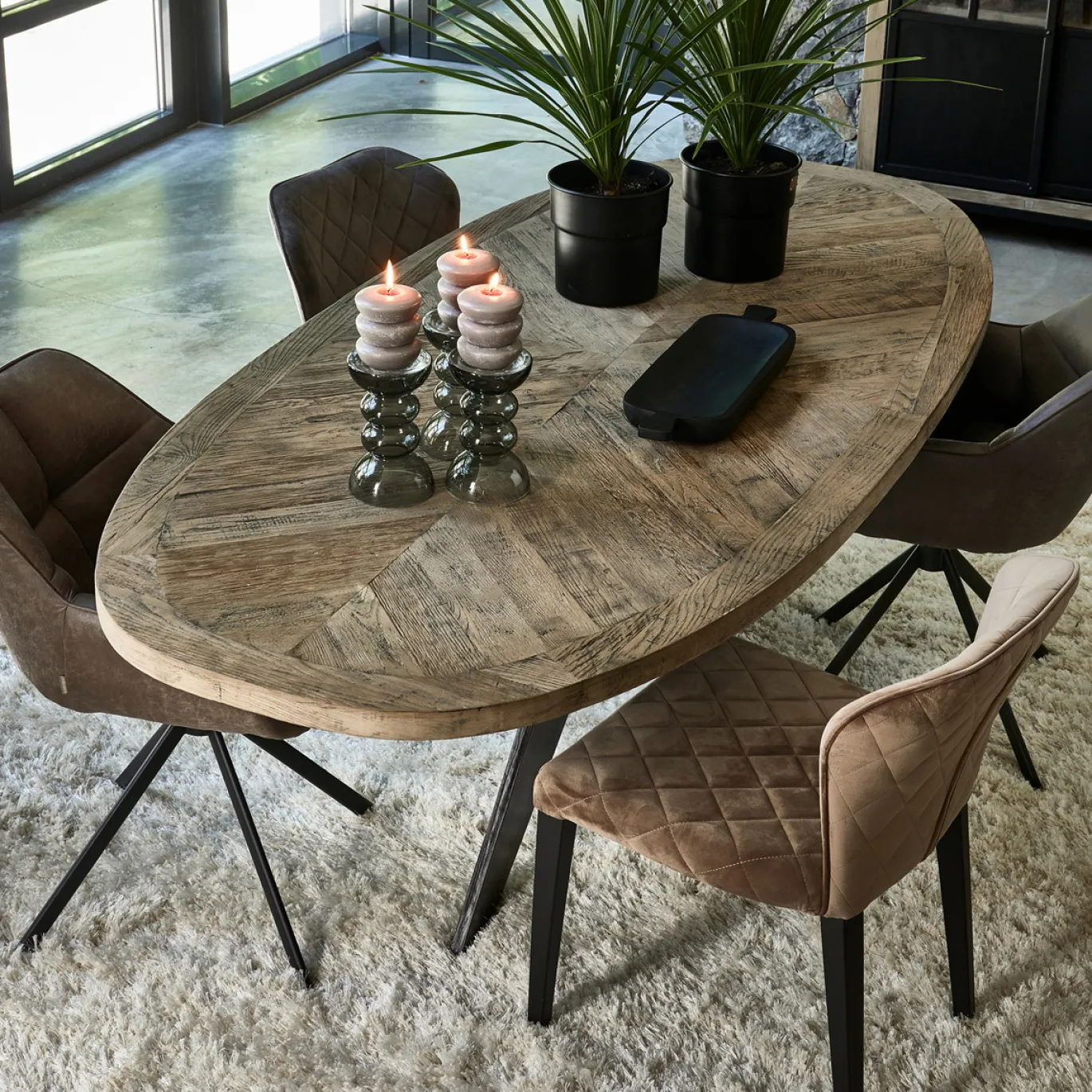Rivièra Maison Eettafel Falcon Crest Ovaal Eikenhout 230cm