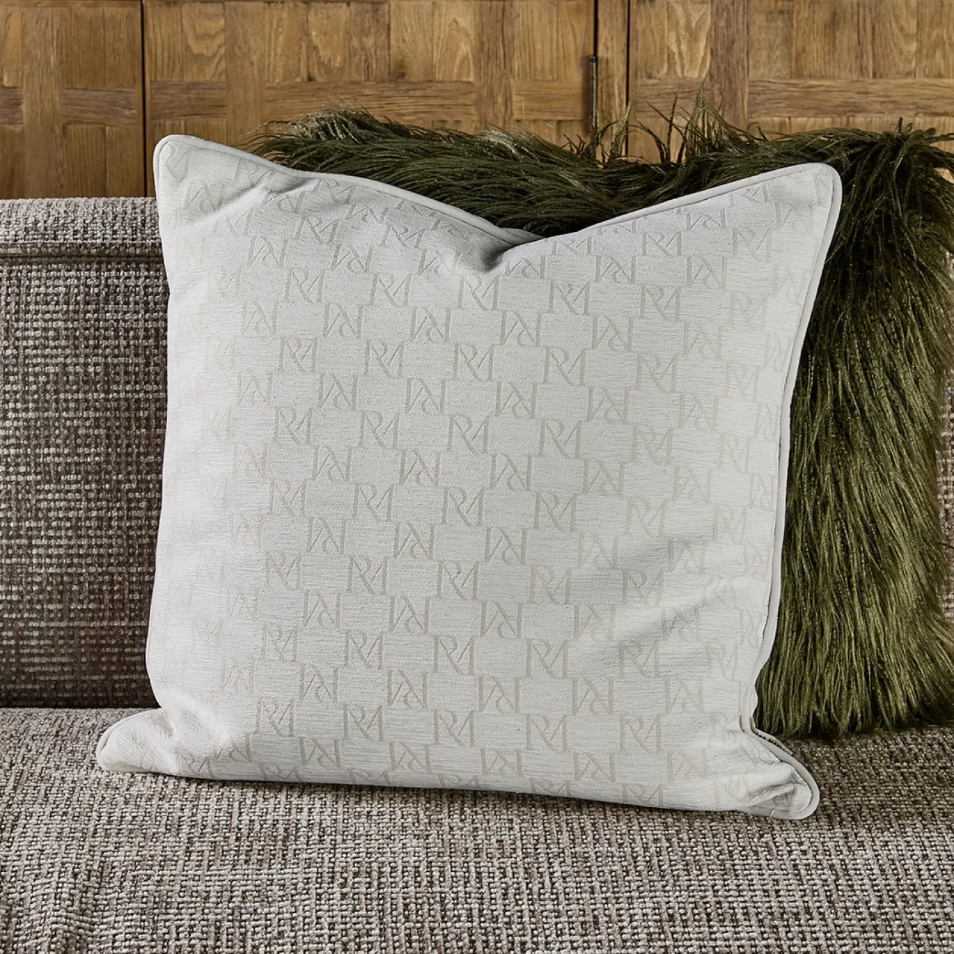 Rivièra Maison Sierkussen Abilly Monogram 50x50cm