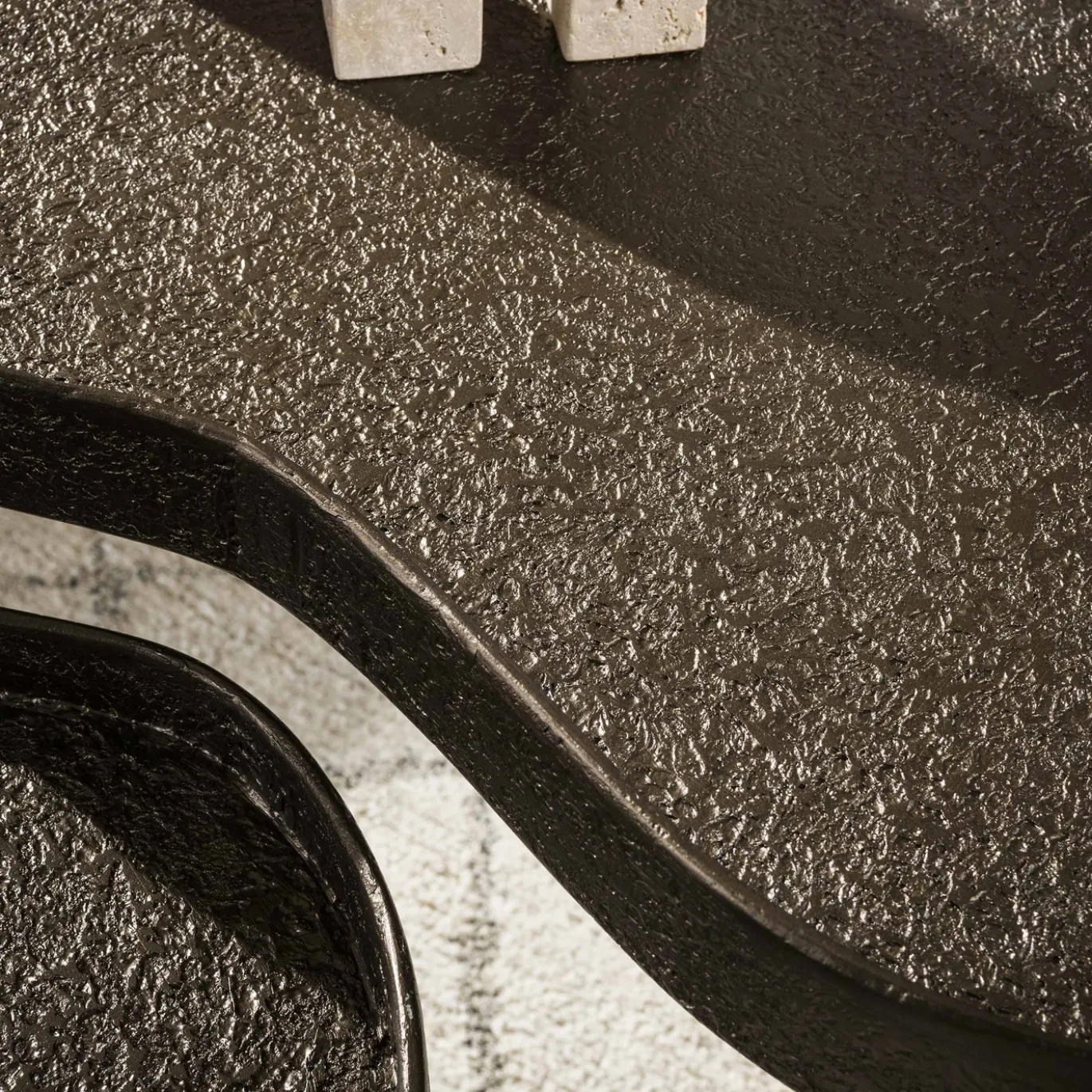Salontafel Niervormig Set Van 2 Brons Liquid Metal - Giga Meubel
