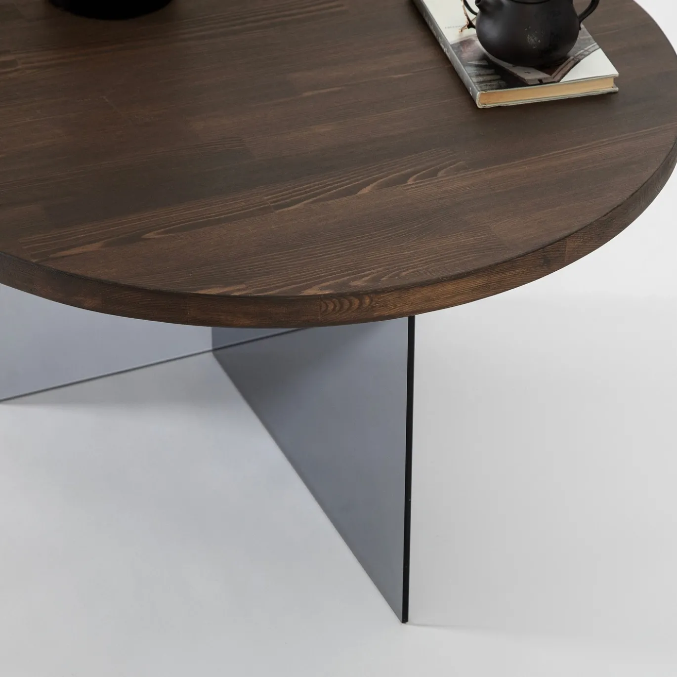 Salontafel Serenity Walnoot/Smoke Ø70cm