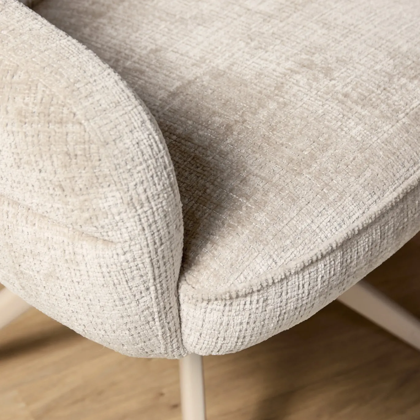 Starfurn Eetkamerstoel Bella Off White Poot Zand Met Armleuning