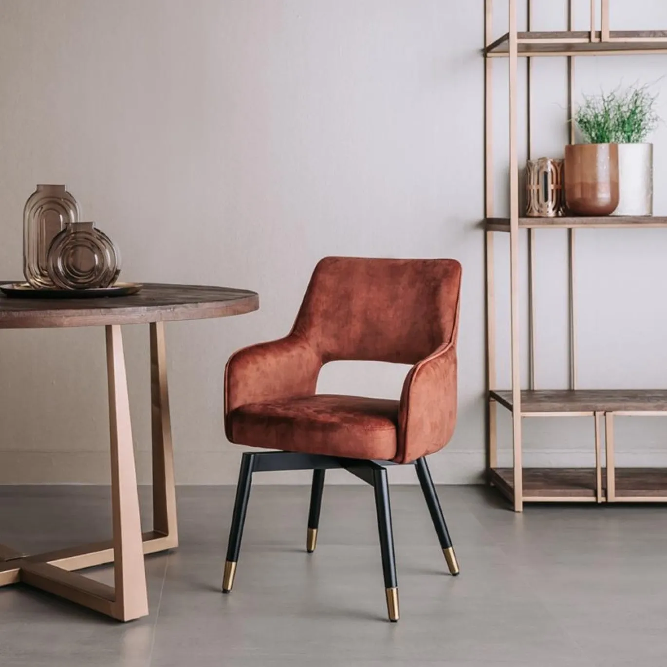 Tower Living Armstoel Lenno Stof Adore 24 Copper (draaibaar)