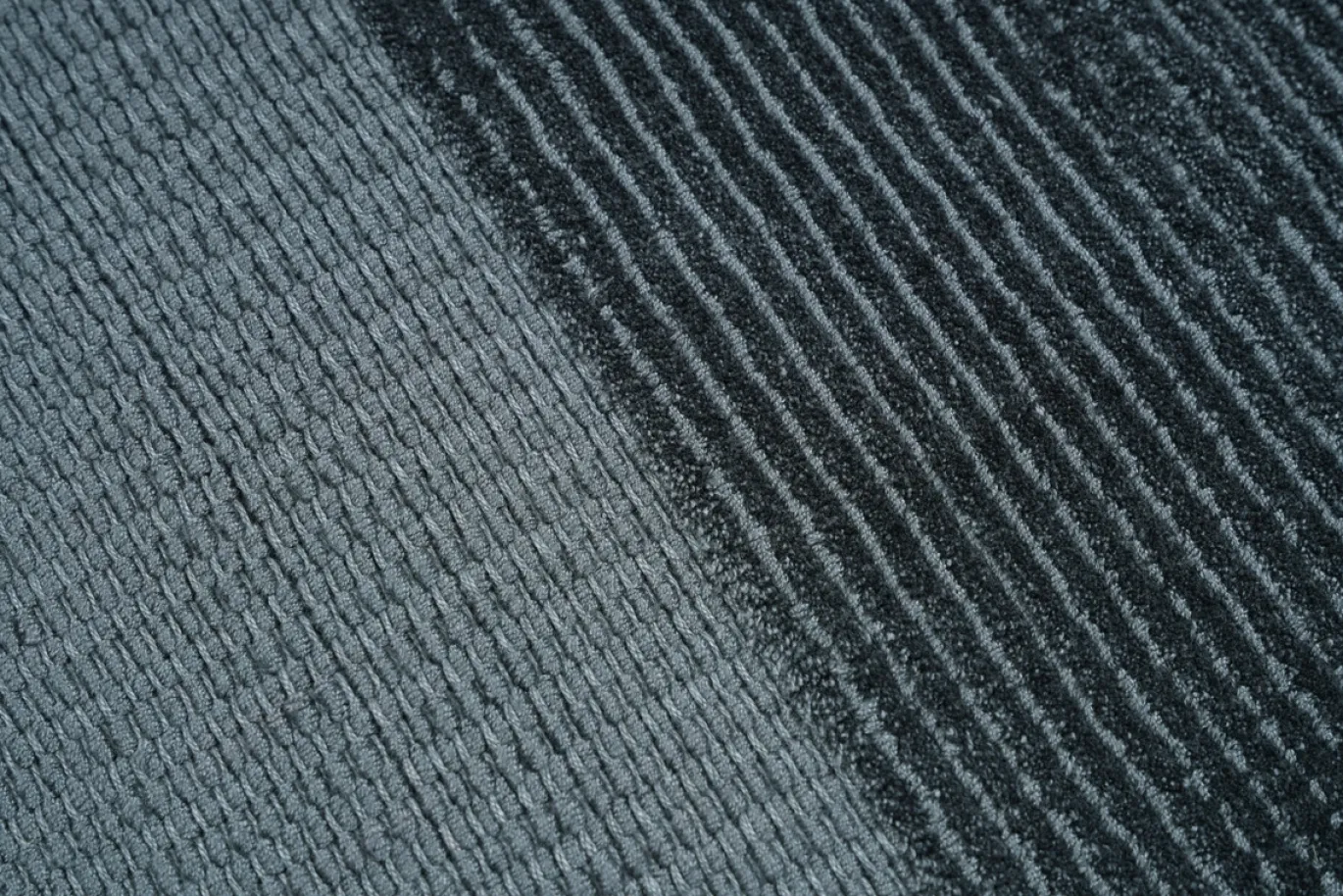 Vloerkleed Ebony Zwart 195x300cm - Giga Living