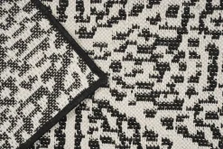 Vloerkleed Patio Ruit Zwart 135x230cm - Giga Living